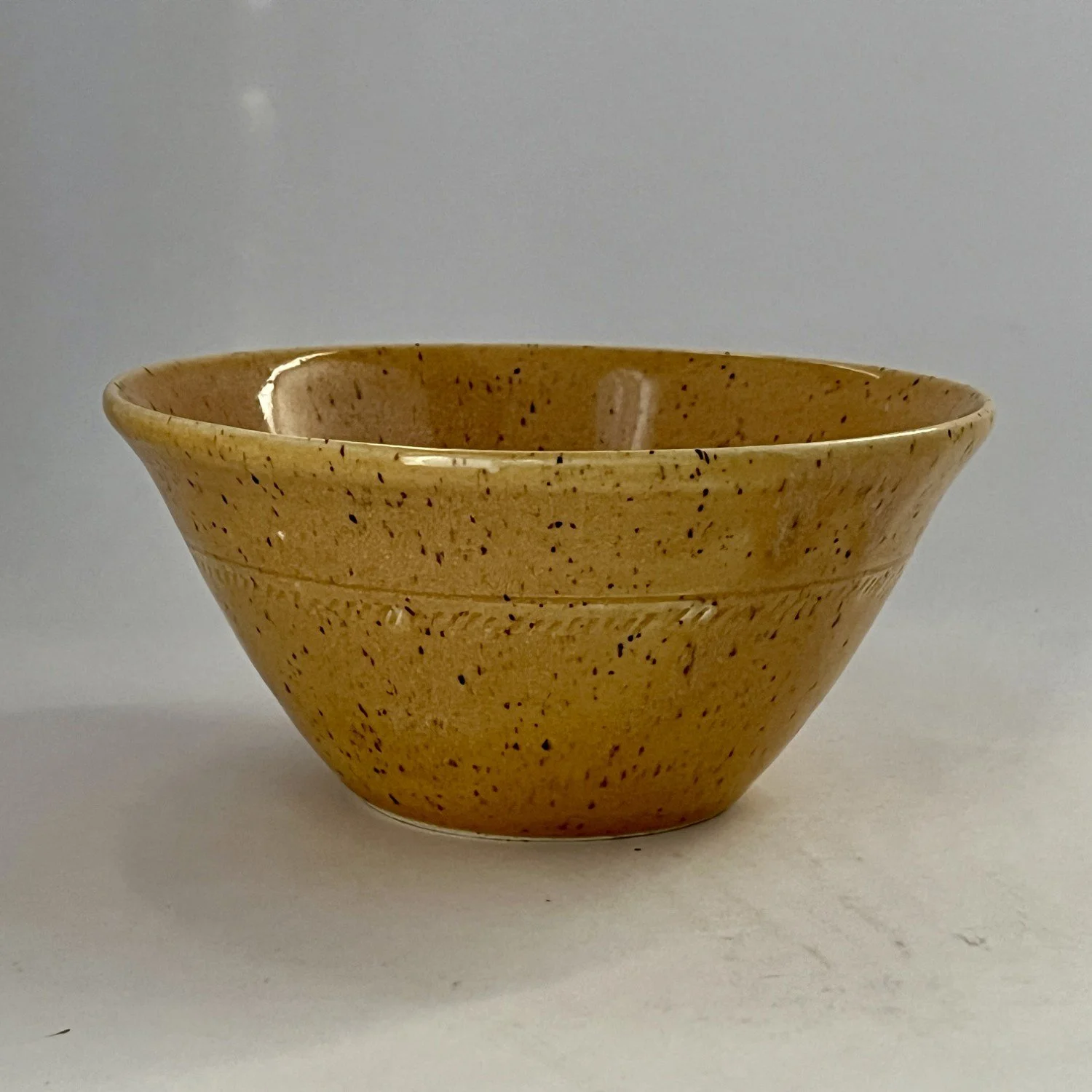 noodle-bowl-bw-53-722-2