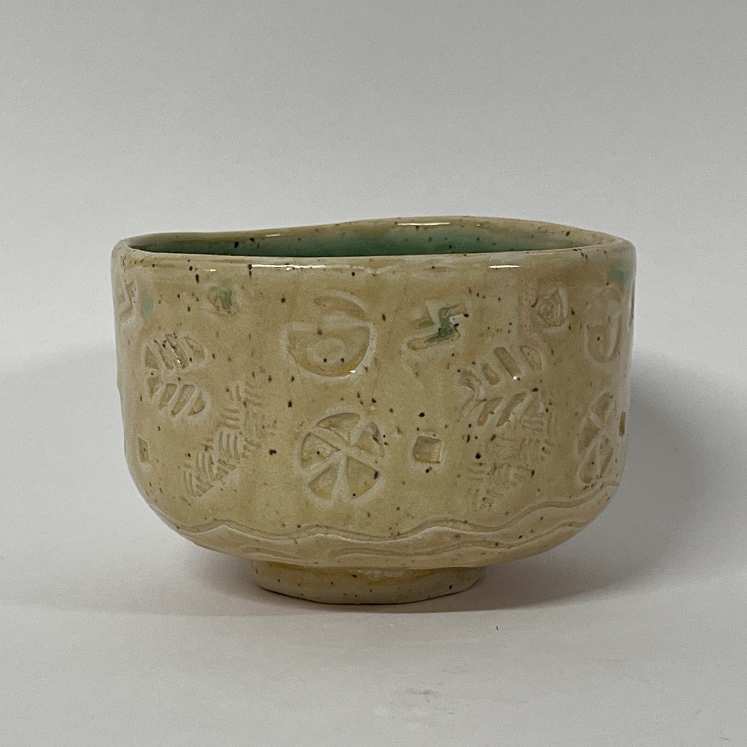 tea-bowl-cu-02-544-2
