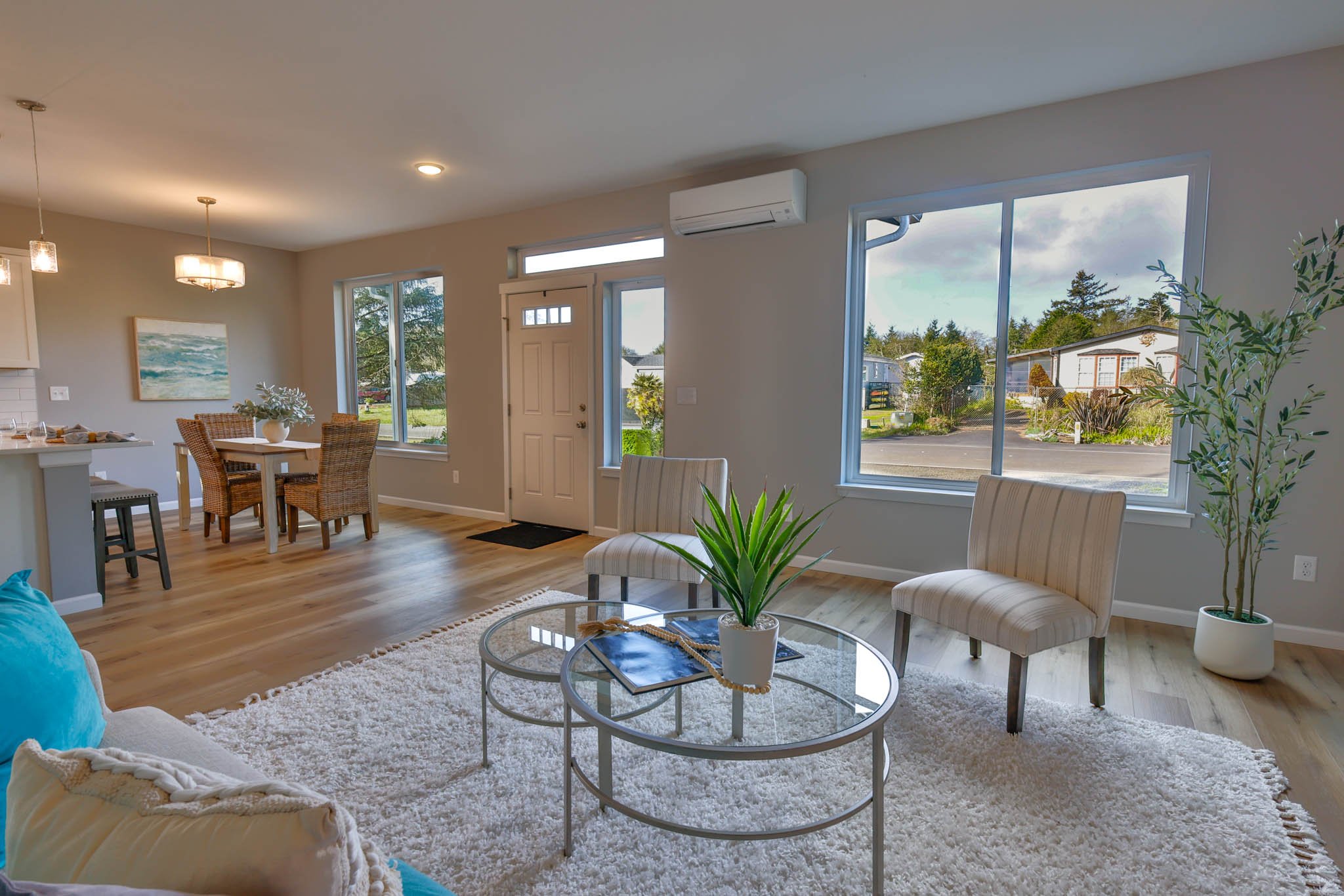 620_duck_lane_inside-Oceanshores-wa-adventuring-duo-06.jpg