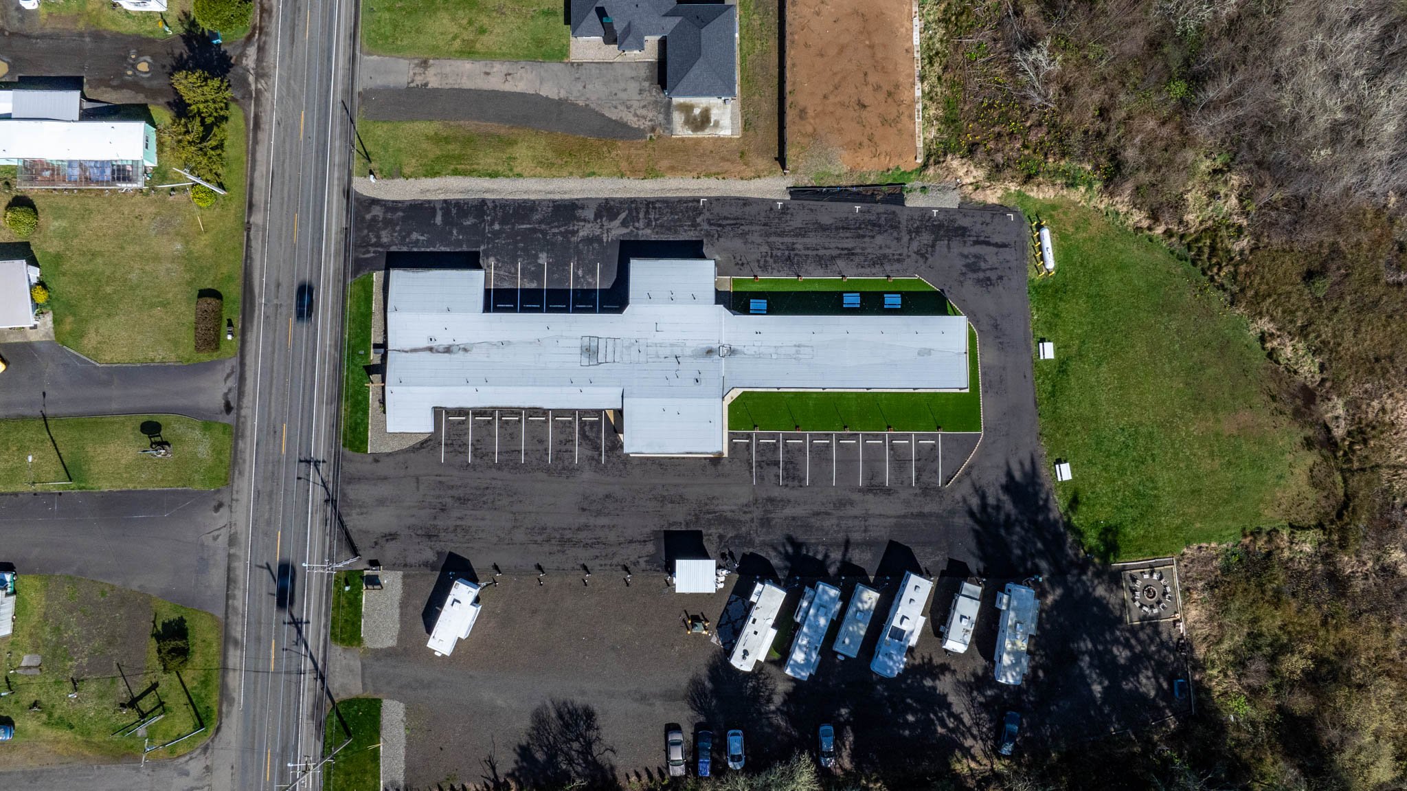 south-bay-hotel-drone-westport-wa-adventuring-duo-06.jpg