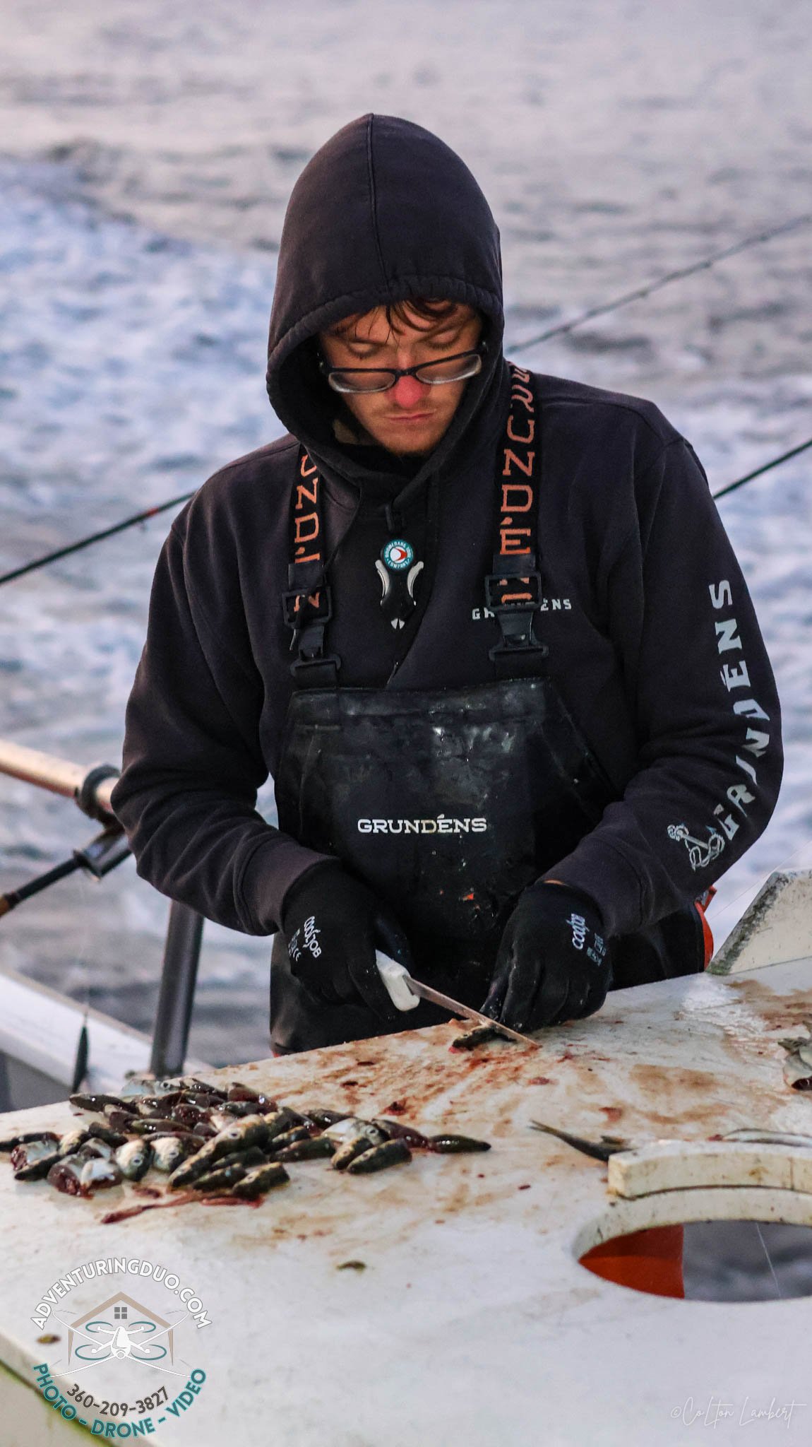 Charter-boat-highlife-photoShoot-2025-adventuring-duo-32.jpg