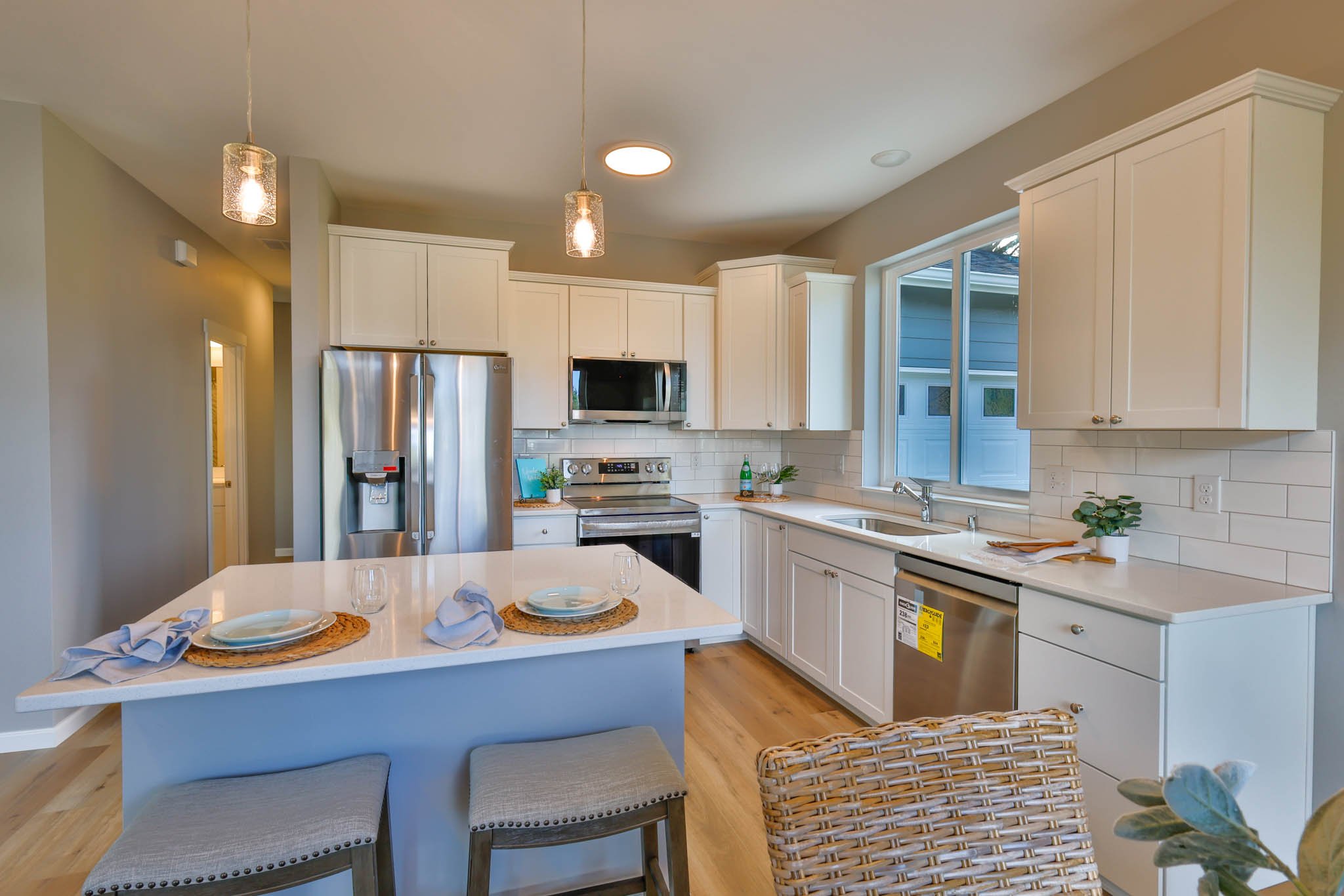 620_duck_lane_inside-Oceanshores-wa-adventuring-duo-02.jpg