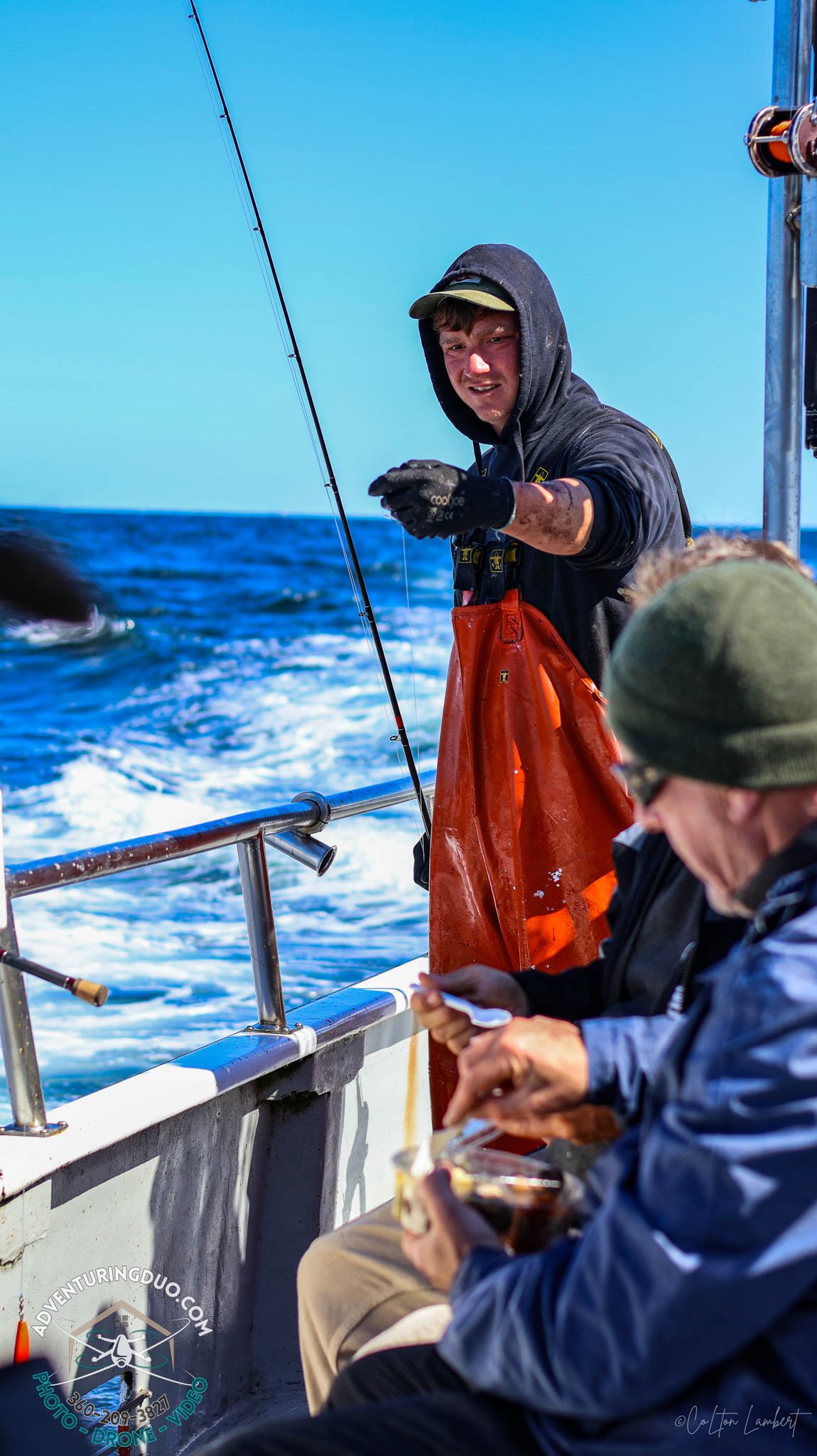 Charter-boat-highlife-photoShoot-2025-adventuring-duo-46.jpg