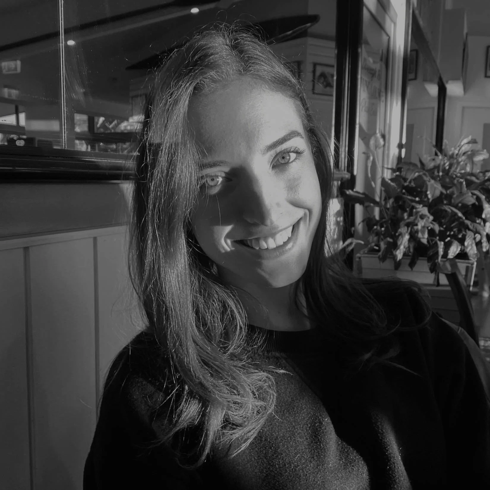 Gold Coast dance teacher headshot.