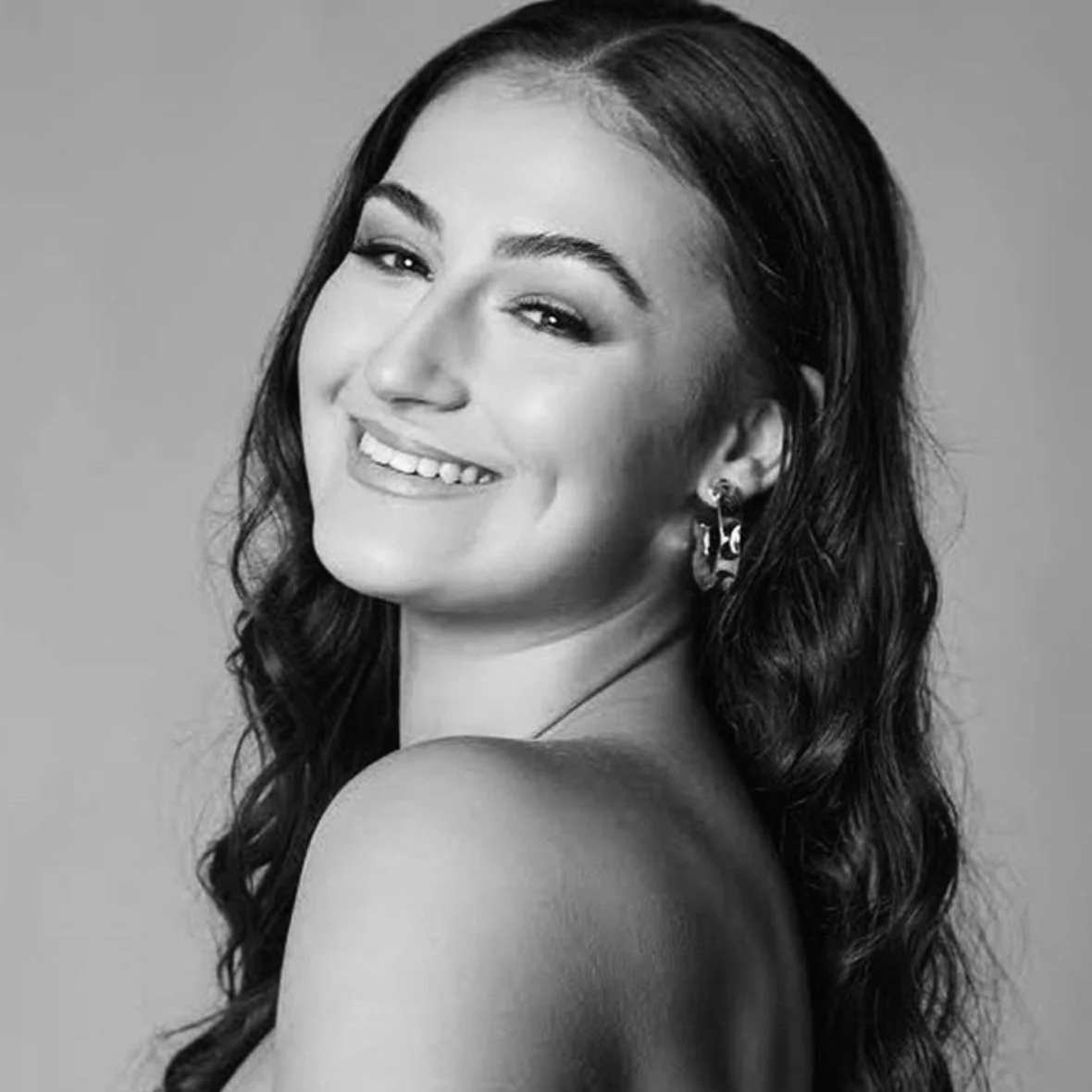 Gold Coast dance teacher headshot.