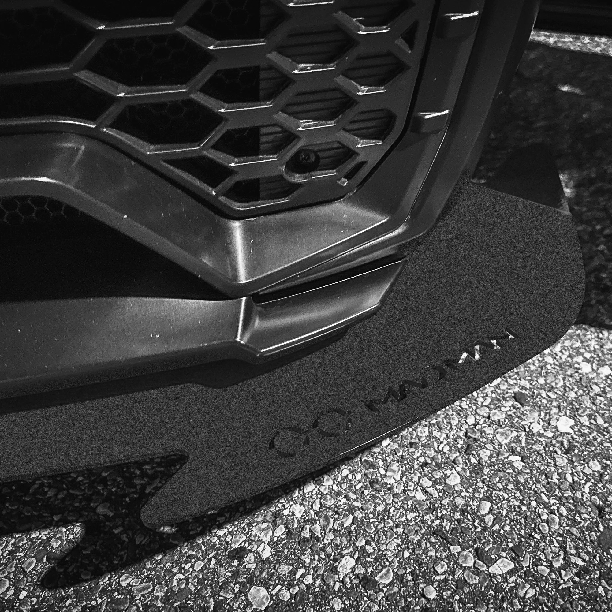 VANGUARD F3 _0001_TEXTURED BLACK.jpg