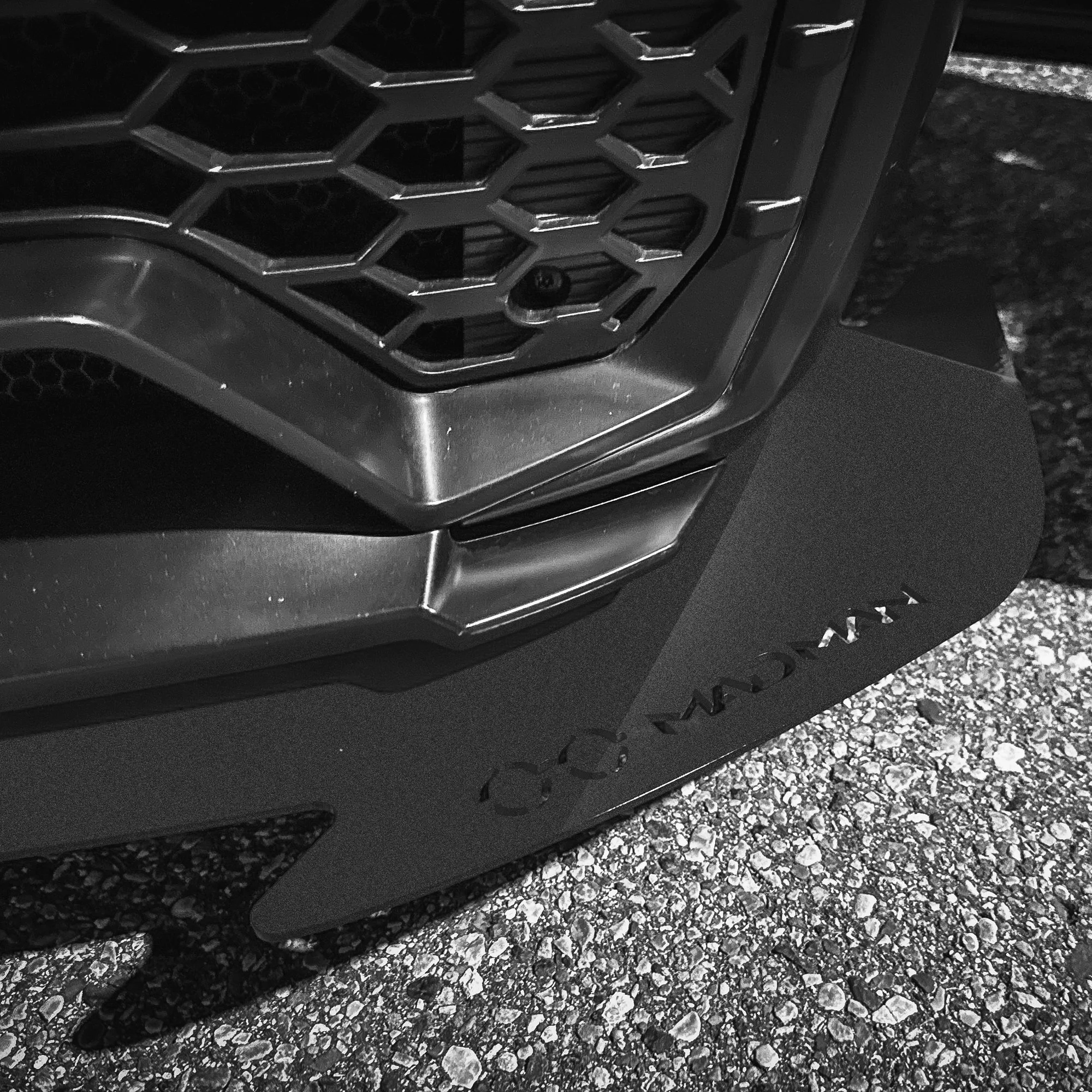 VANGUARD F3 _0004_MATTE BLACK.jpg