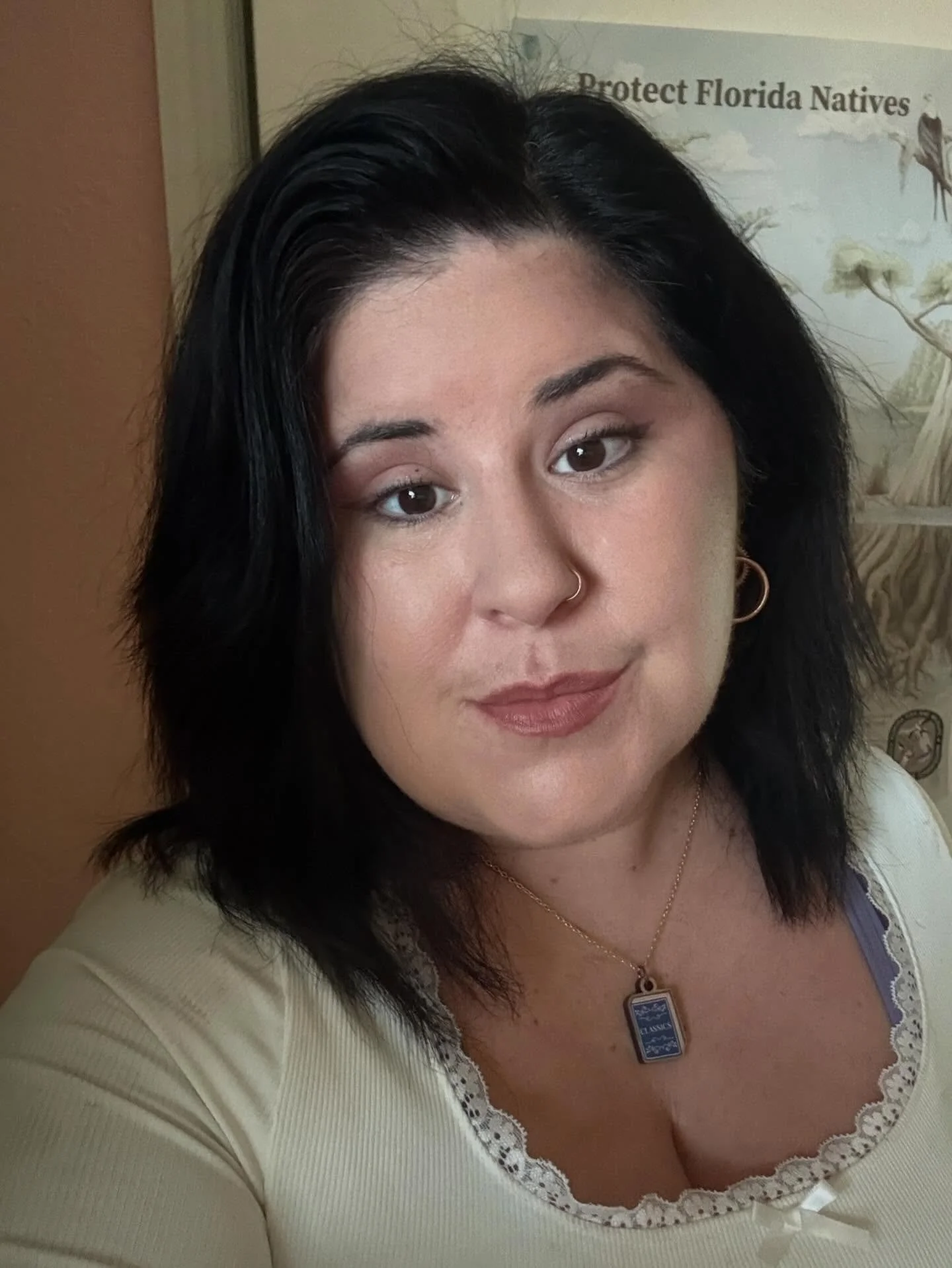 happy saturday 😘 listening to my screamy scream girly pop music because it&rsquo;s just like, any other day that has or will exist ❤️&zwj;🔥🙃✨ 

#saturday #happysaturday #antivalentine