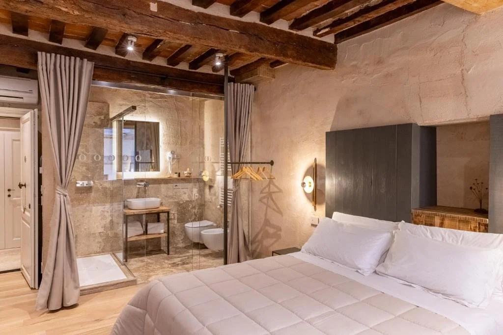 Truffle house 1.jpg