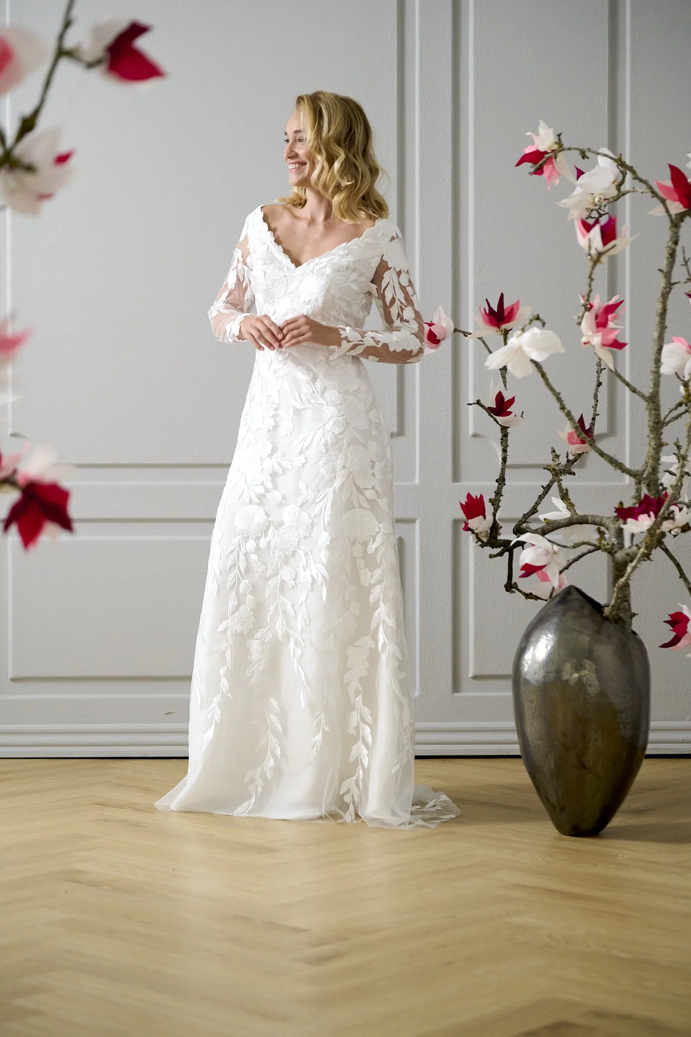 edith brudekjole forfra blonde
