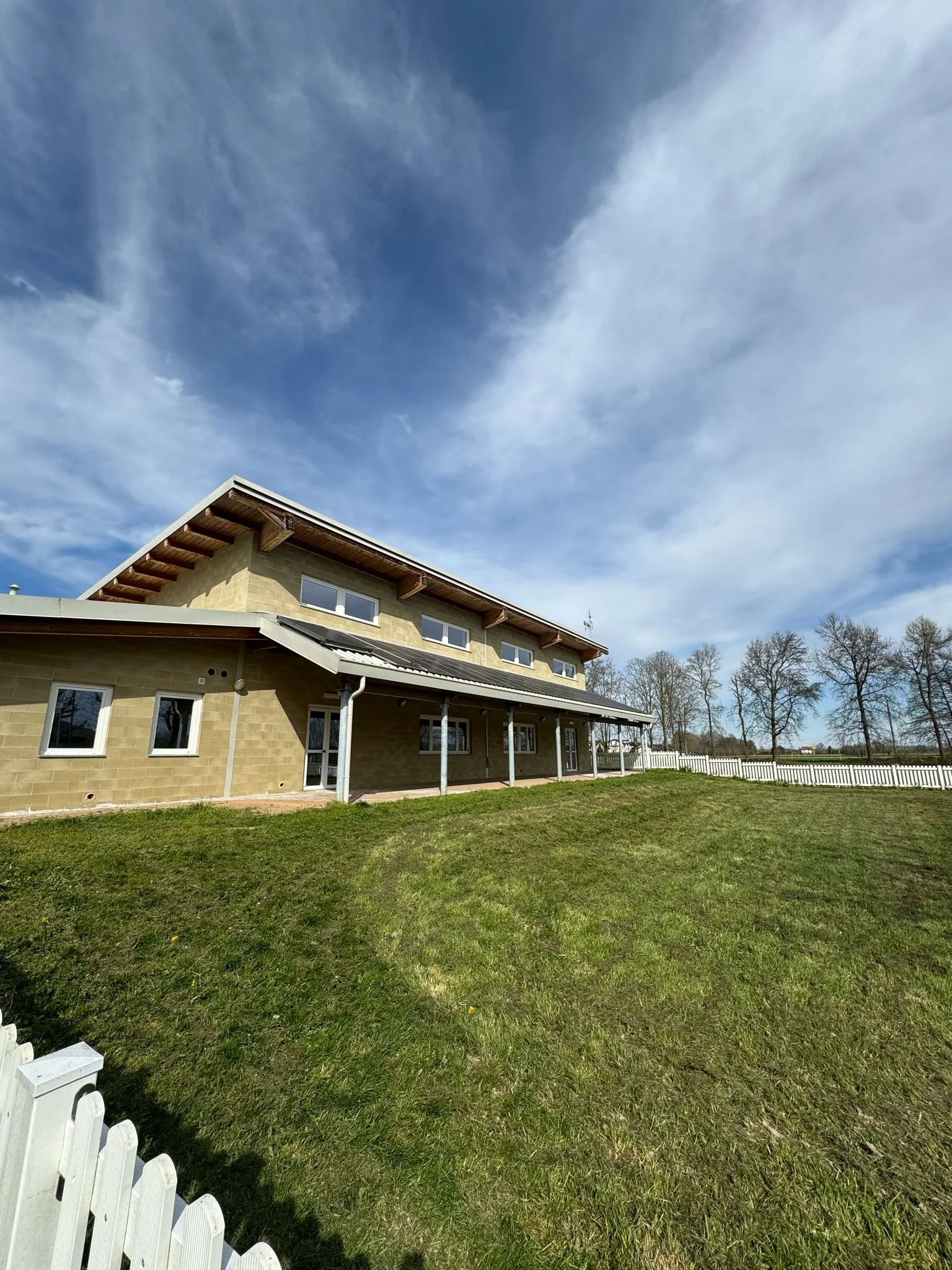 WhatsApp Image 2025-03-27 at 16.12.52.jpeg