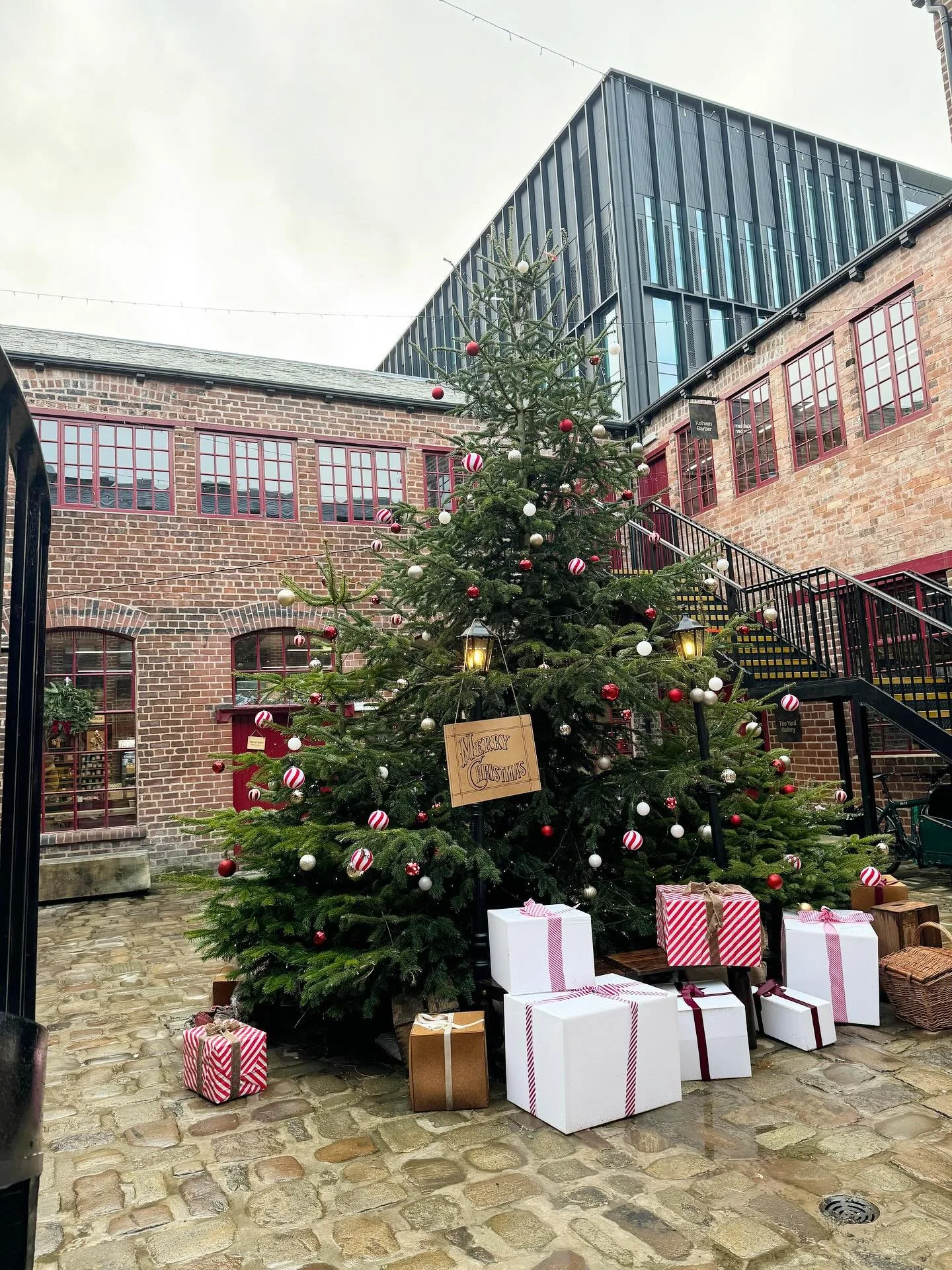 We can&rsquo;t wait to see you on Thursday 13th November for the big reveal of our beautiful Christmas tree decorated by the lovely folks at @sheffhospitalcharity🎄✨

On the evening you can sip mulled wine from @barks.wine, enjoy personalised Christm