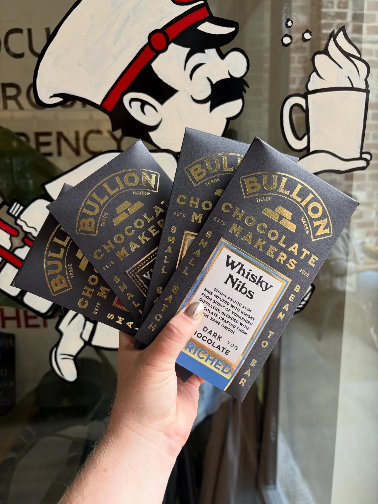 We are absolutely delighted for @chocolatebaruk 🍫🤩

Last week the shelves at Leah&rsquo;s Yard have been picked clean by Christmas shoppers, and we couldn&rsquo;t be prouder of the team. This is what supporting local in Sheffield looks like! 💛

If