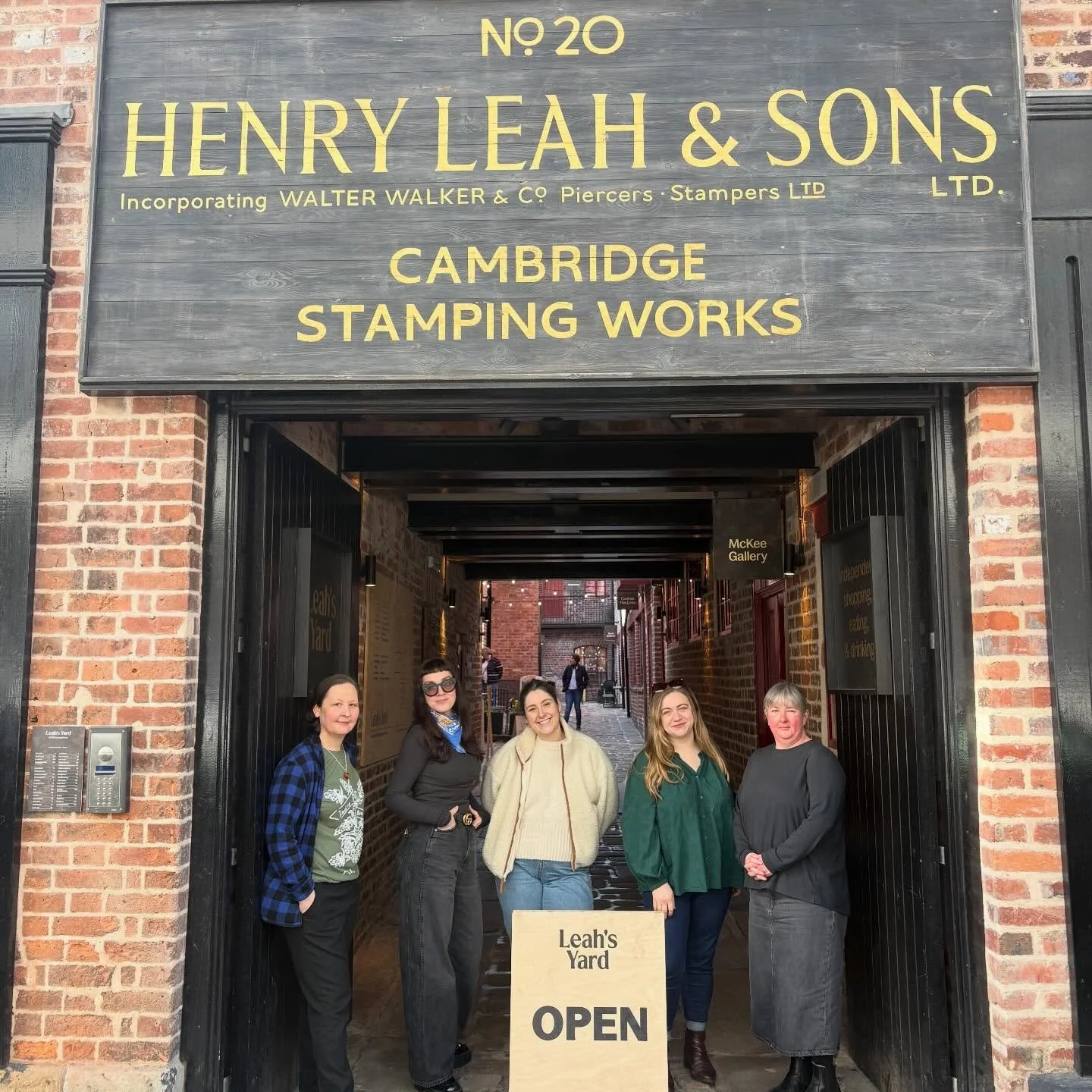 Happy International Women&rsquo;s Day from Leah&rsquo;s Yard 🫶

To the women who inspire us, support each other, and make every day a little brighter 🤩