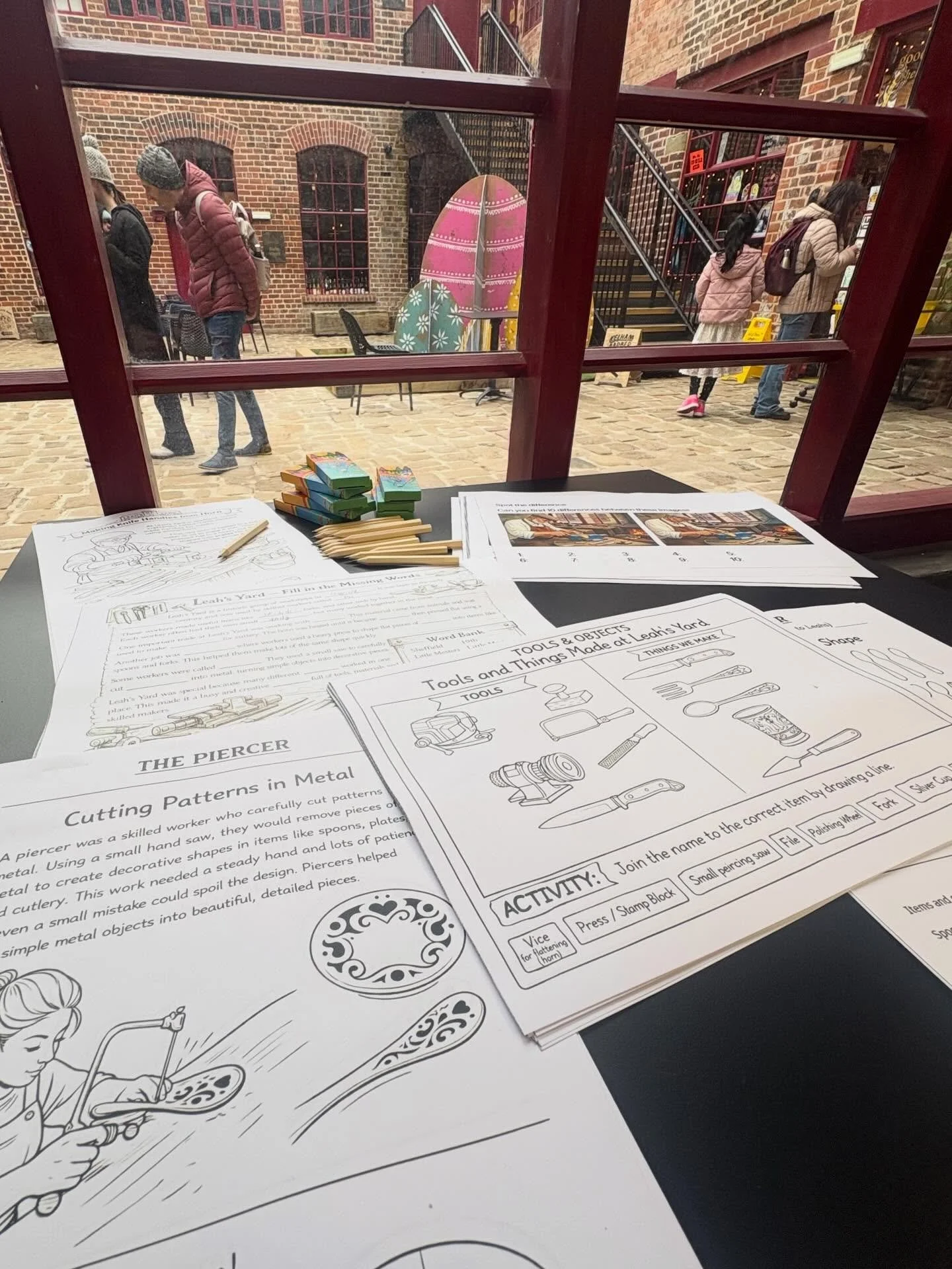 We&rsquo;ve got a little pop-up in the old Barks unit! 

Sharing a bit of the journey behind Leah&rsquo;s Yard, plus some fun crafts to get stuck into ✨

Stay tuned to see who&rsquo;ll be moving into this space very soon&hellip; 👀