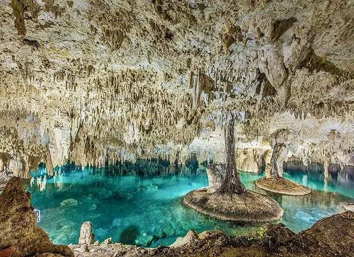Cenote Taak Bi Ha