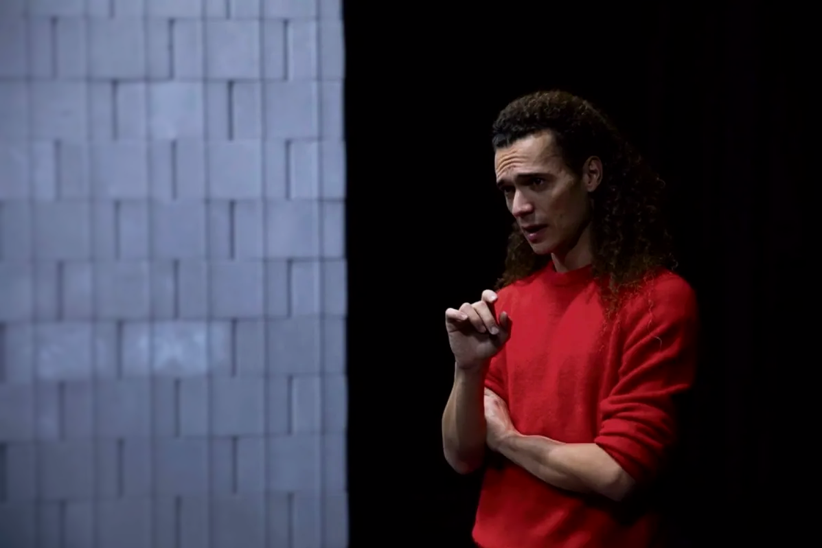 ENTRAINEMENT REGULIER DU COMEDIEN DANSEUR (ERCD 4) avec Geoffrey ROUGE-CARRASSAT : Le Jeu de l’acteur à la lumière des sciences du jeu.