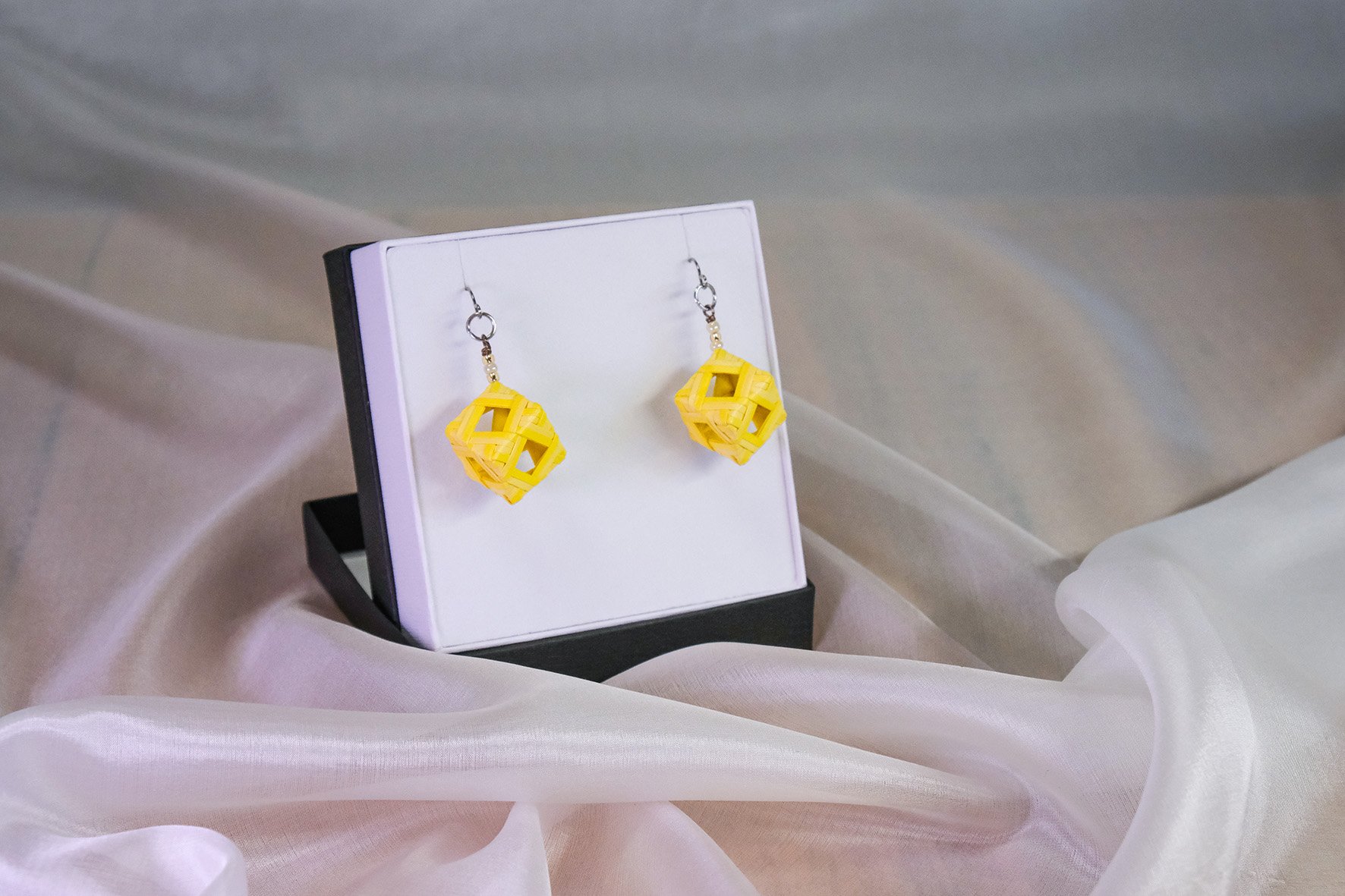 Yellow Cubes 1.jpg