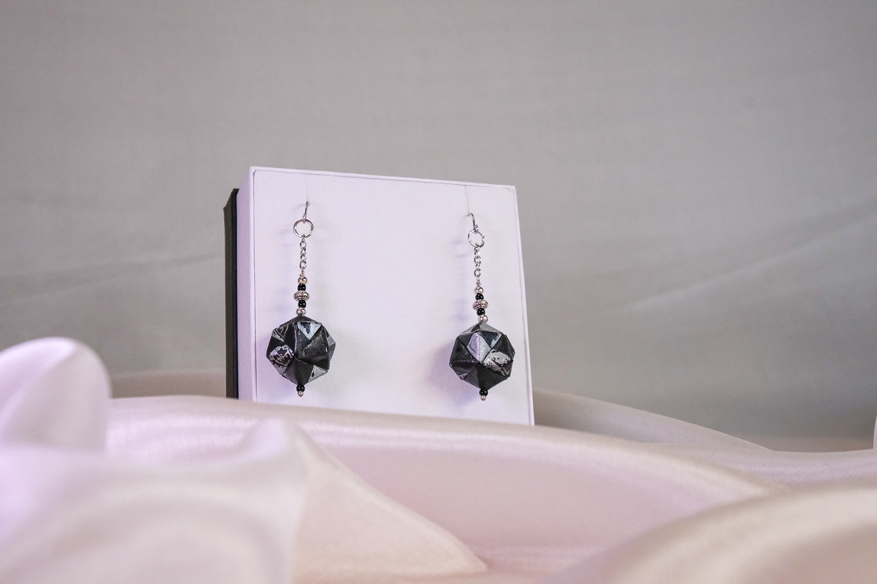 Black and Silver Kusudamas 2.jpg