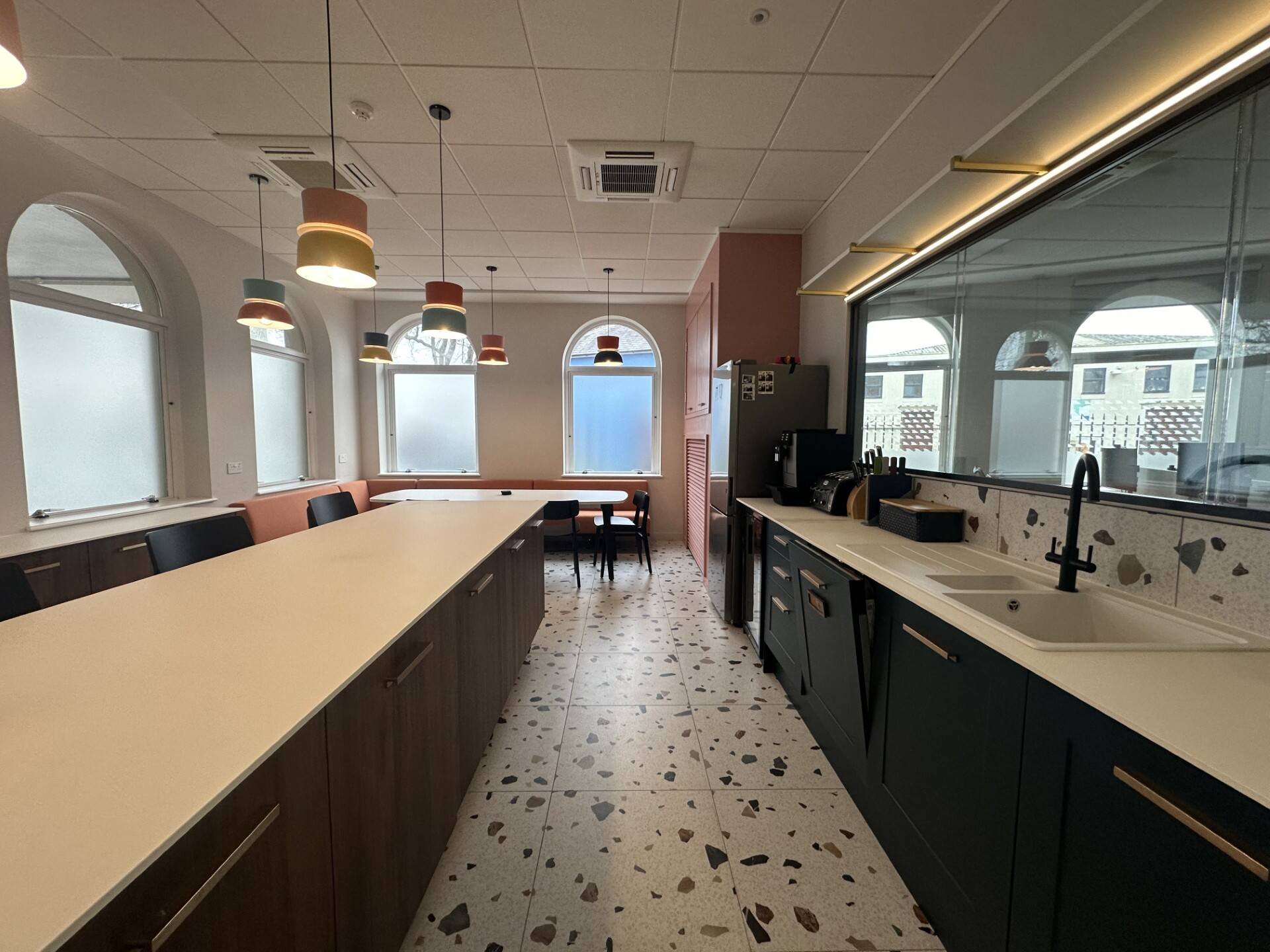 Office Fit-Out &amp; Refurbishment Guide (London &amp; South, 2026)