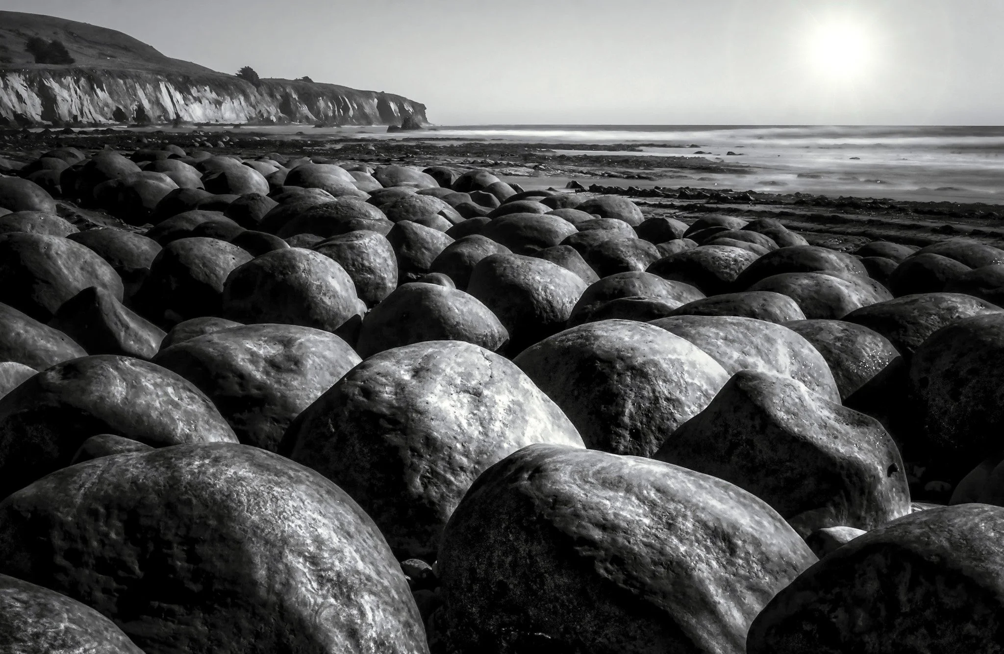 Capturing Northern California’s Bowling Ball Beach at Low Tide