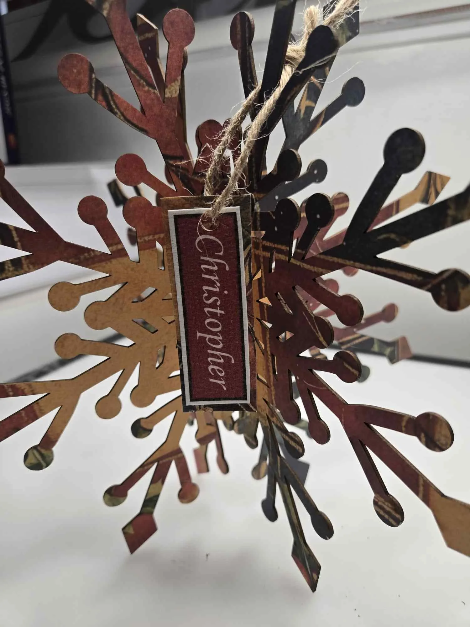 Diamond Starburst Freestanding Snowflake with label