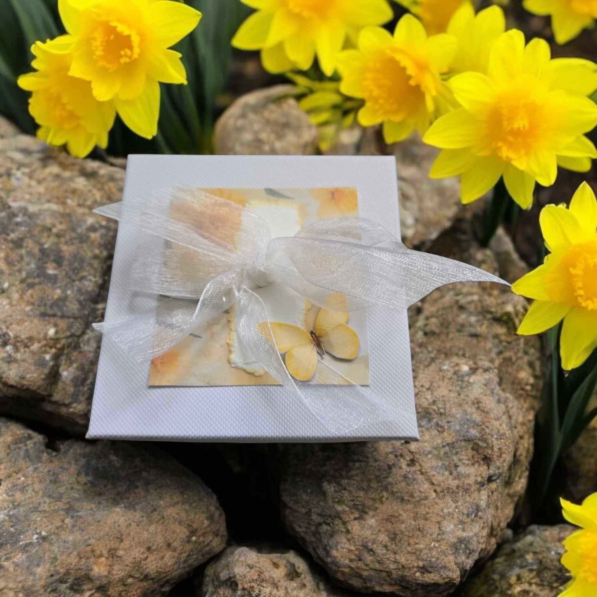 Personalised Card - Cascade Card - Daffodil - Boxed