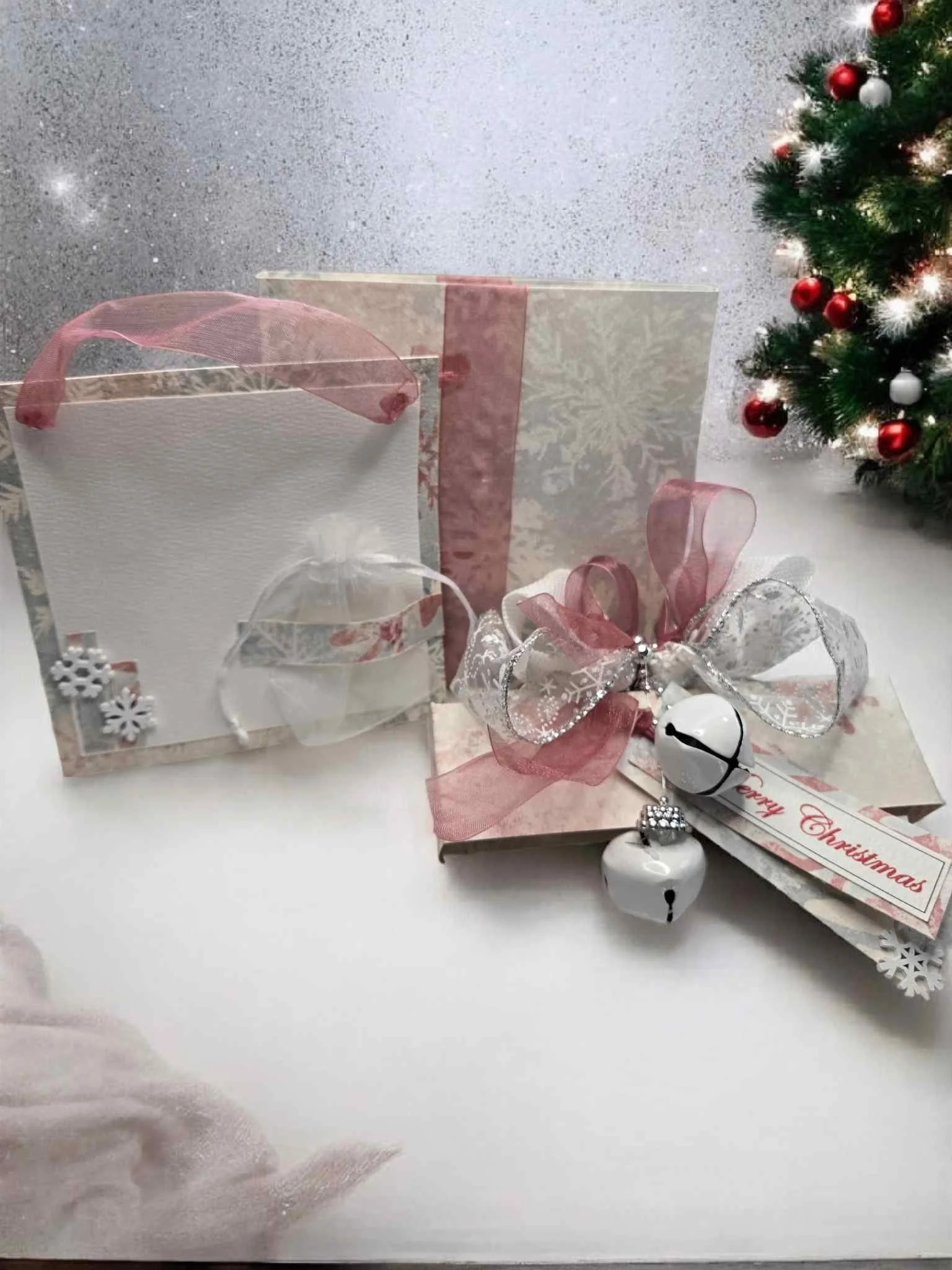 Personalised Fragranced Christmas Card - Christmas Present Open with Insert