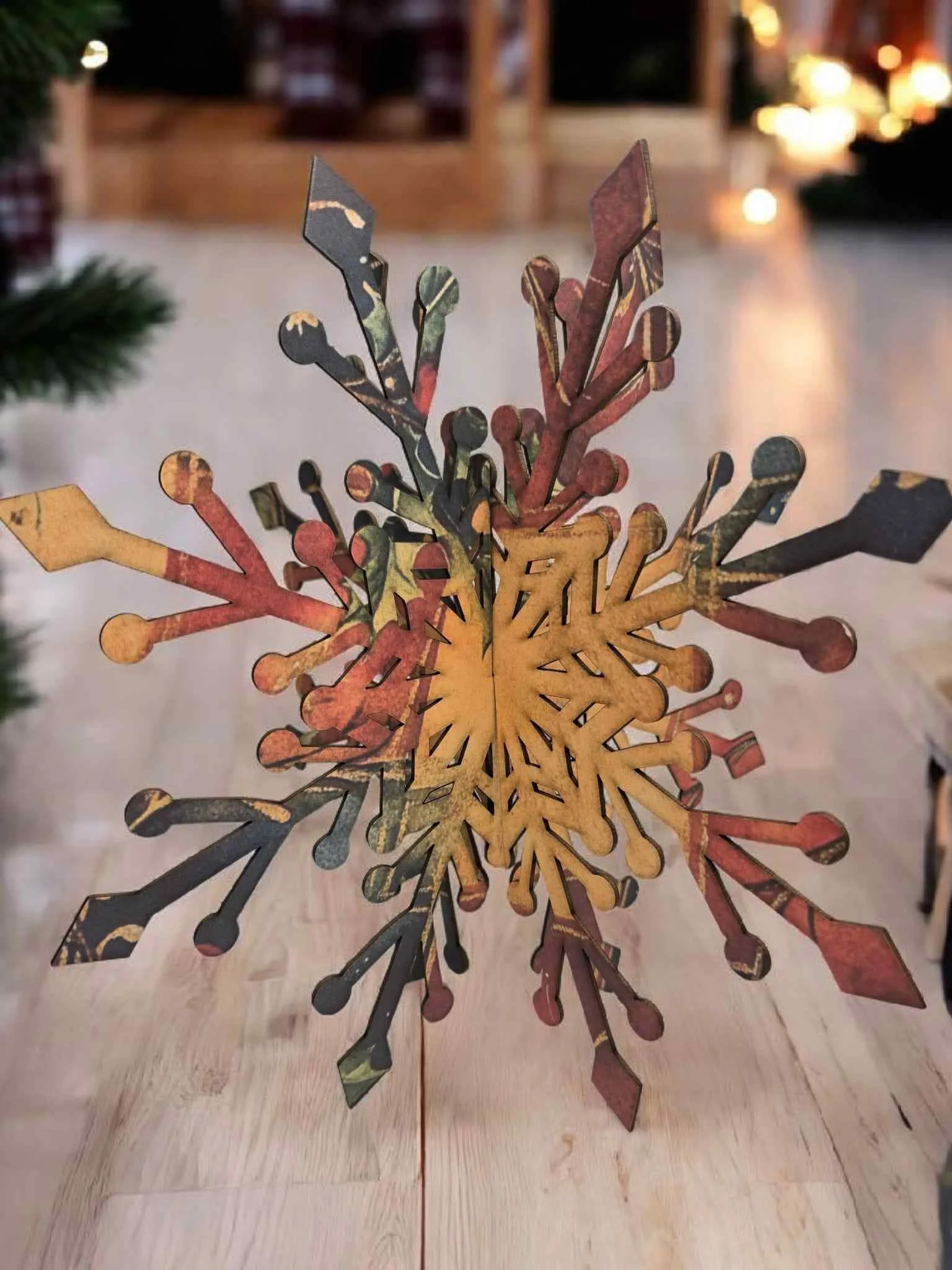 Diamond Starburst Freestanding Snowflake