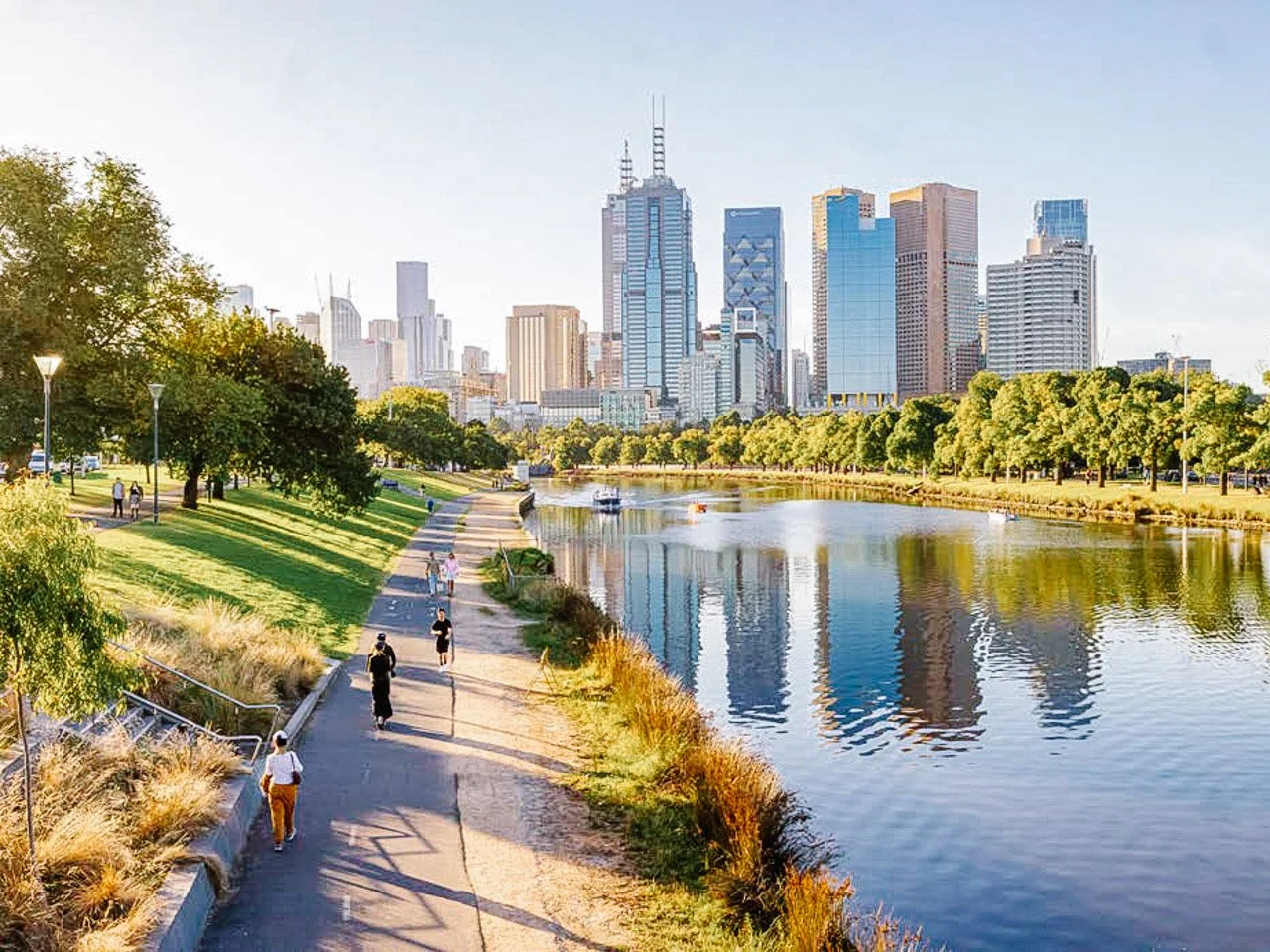 The Perks of Staying in a Short-Term Rental vs. a Hotel