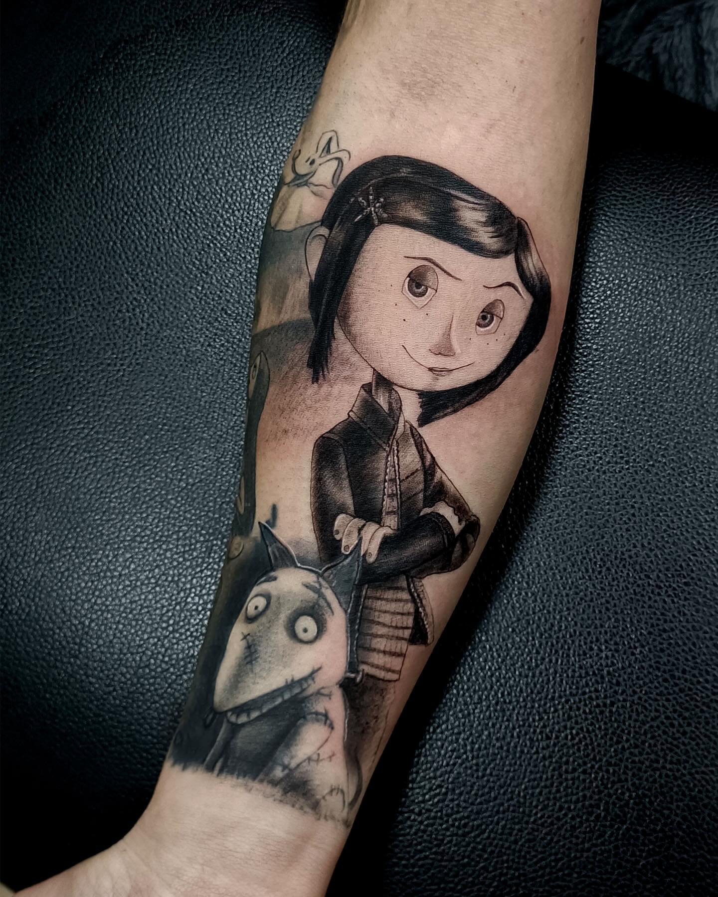 🖤 CORALINE 🖤

Artist: @jennifertorres.tattoo