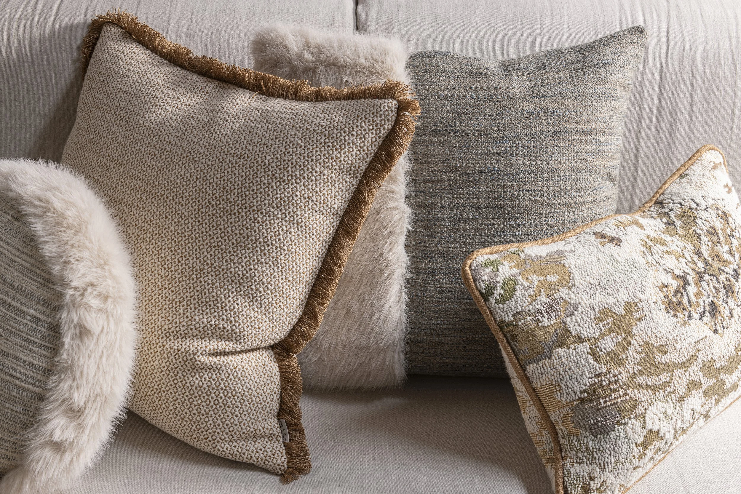 An image of a pair of linen cushions.