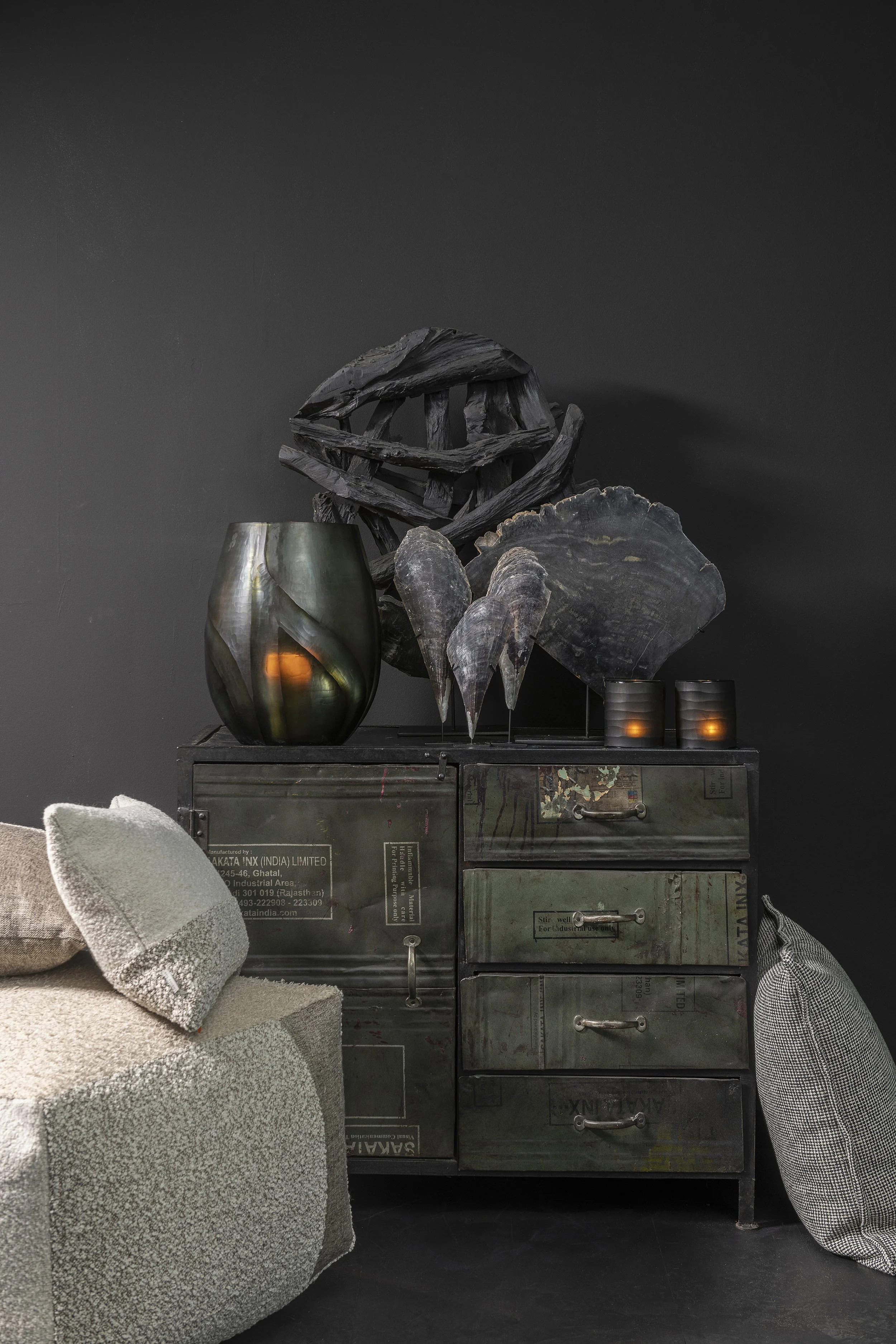 An image of vases with delicate flowers