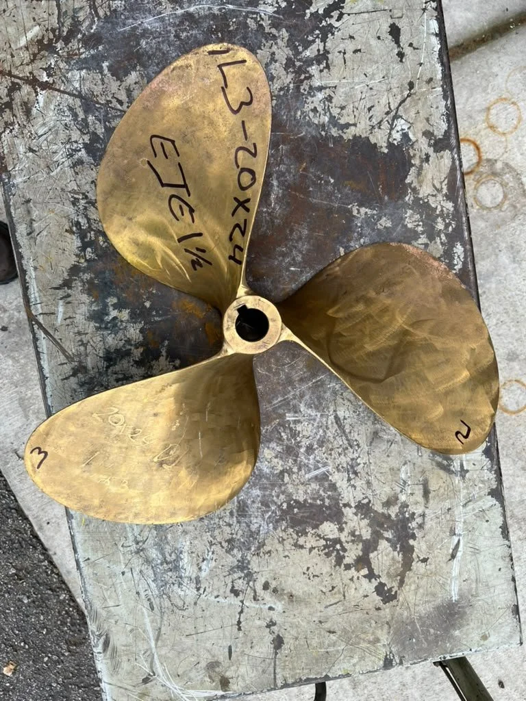 Prop 3 Blades NiBrAl, 20 DIA, 24 Pitch, LH , 1-1/2" Bore
