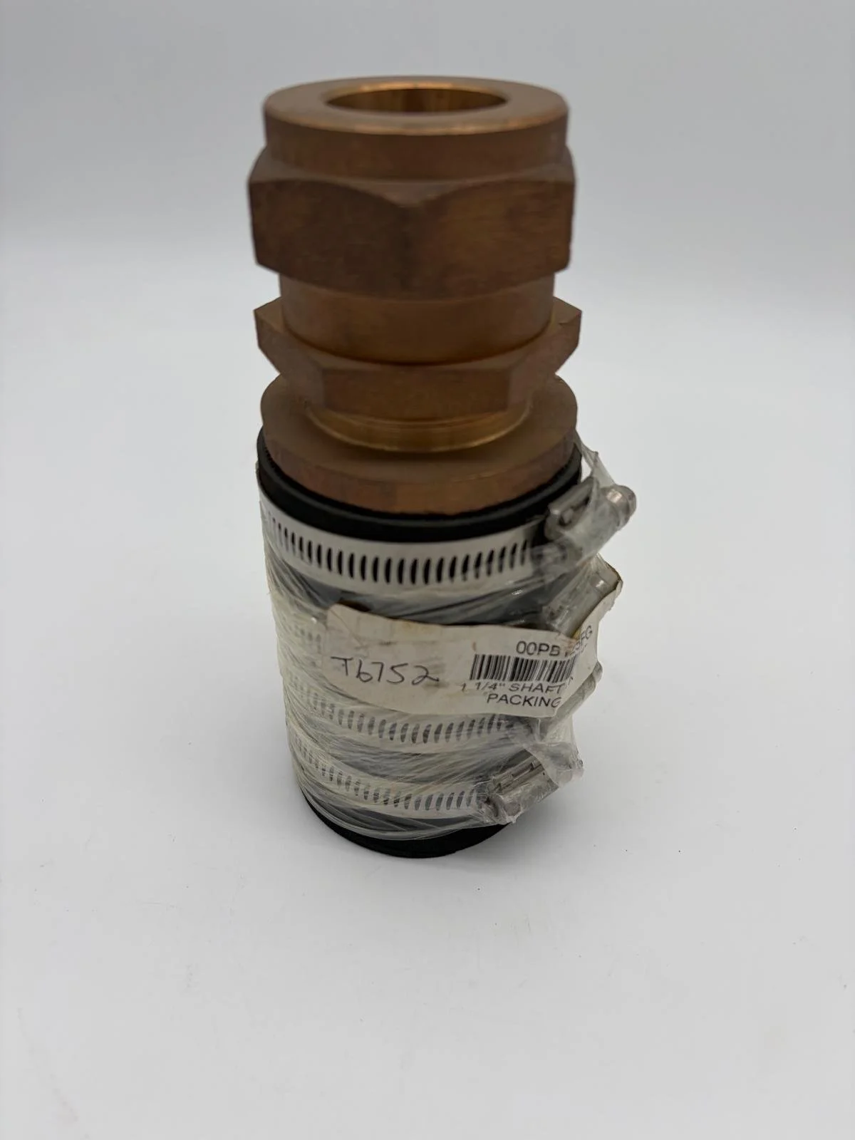 Bronze Self-Aligning Right Hand 1-1/4" Packing Box with Spud