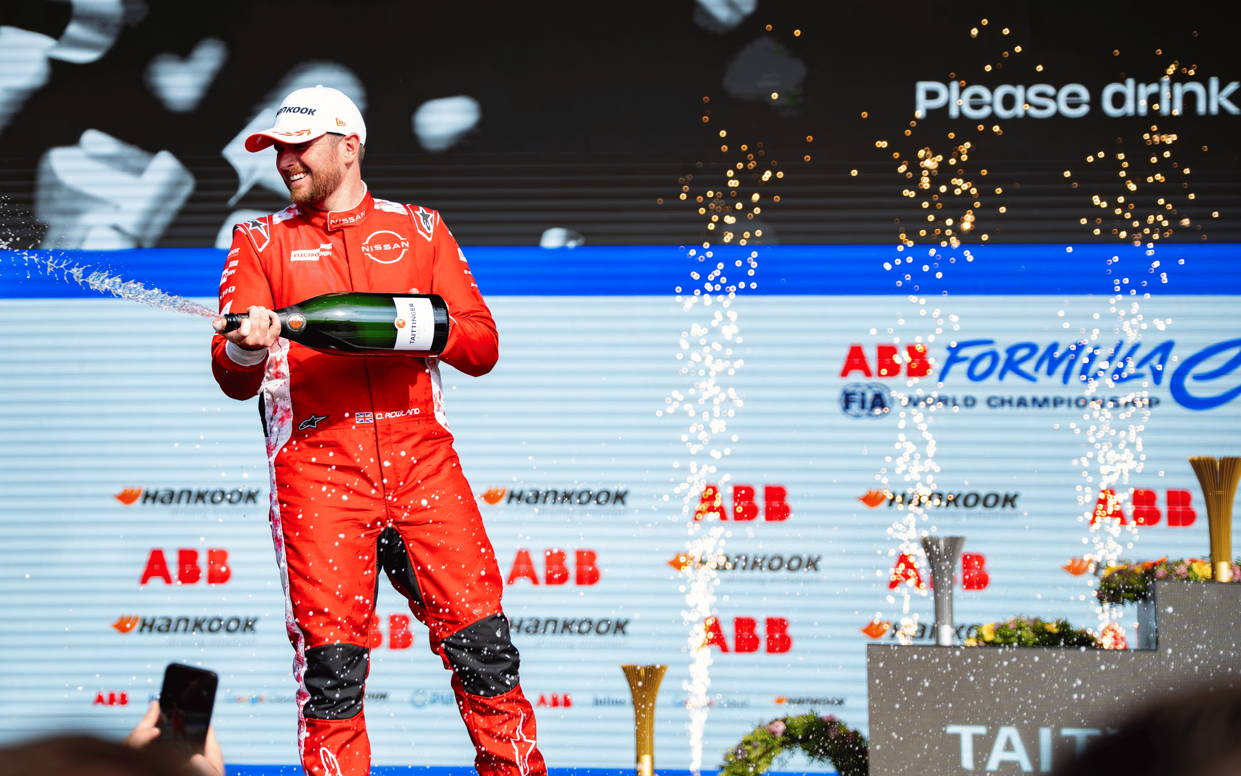 Podium 2.png