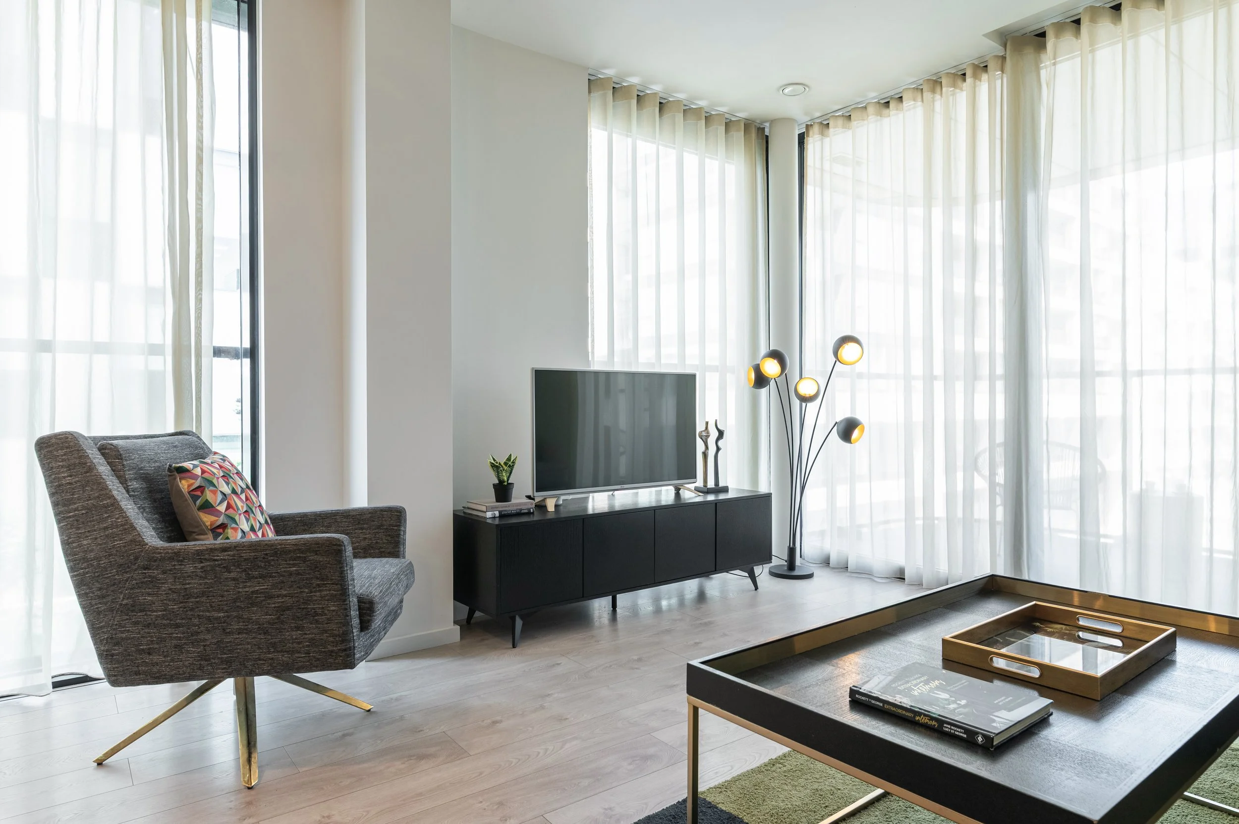 325 Opus Apartments_33.jpg