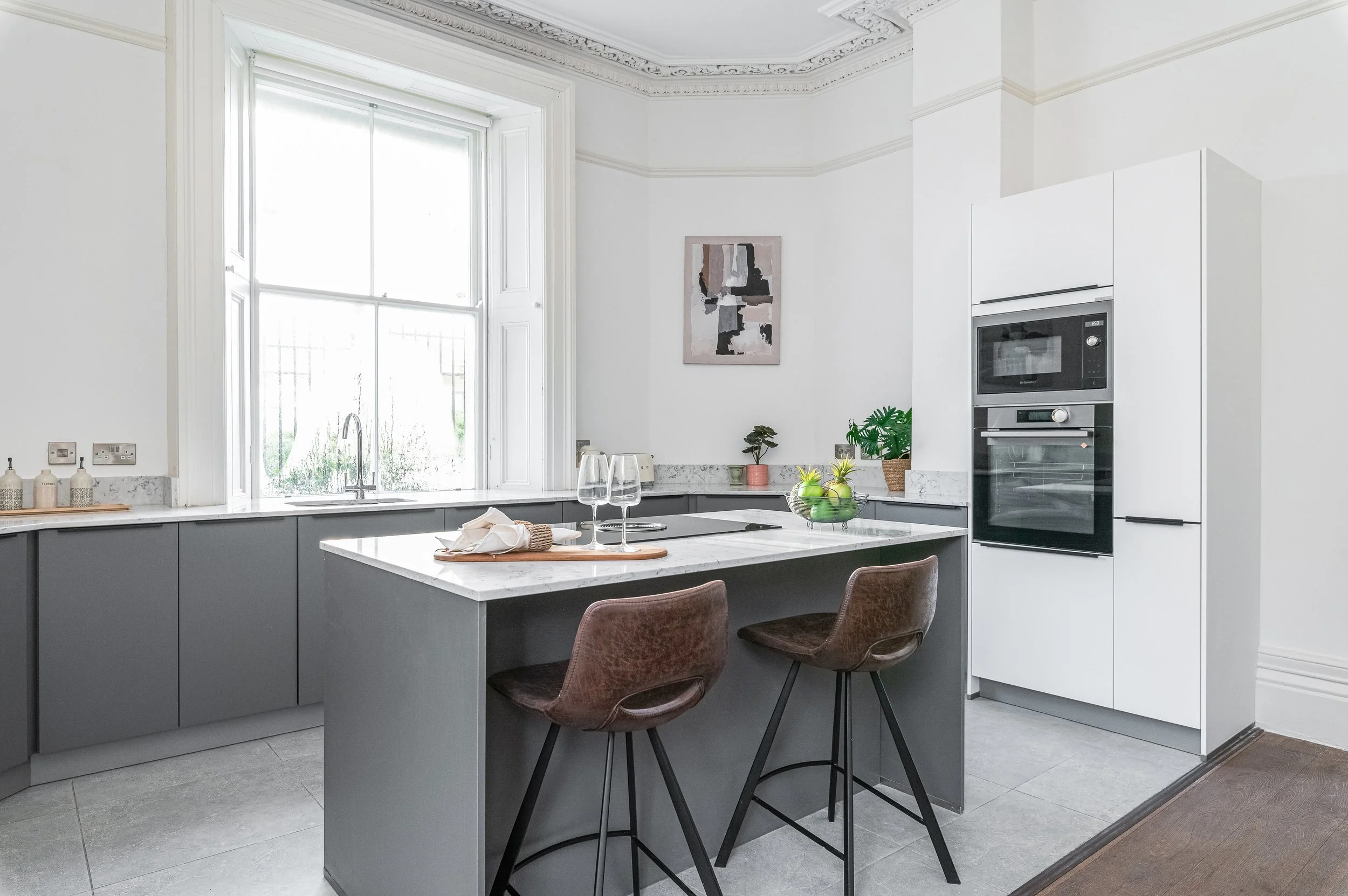 Dundrum House 2_3.jpg