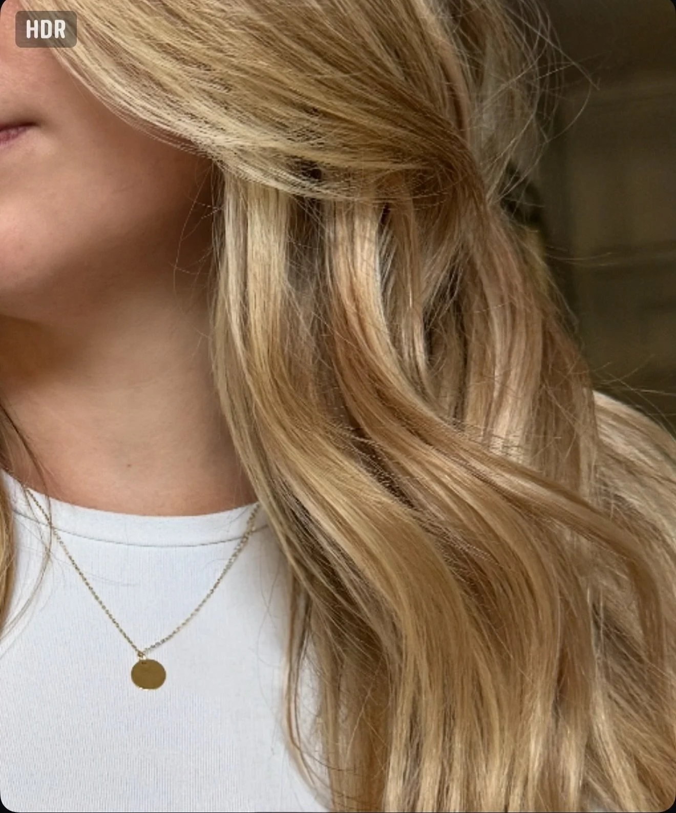 HDR [Hair done right] ✨

In LOVE with shinefinity gloss. @wellahair you outdid yourself with this incredible product 

Here are some of my favorites: 8/0, 6/0, 10/8, 9/36 

#shinyhairgoals
#dimensionalblonde
#effortlessblonde
#healthyblonde
#glossyha