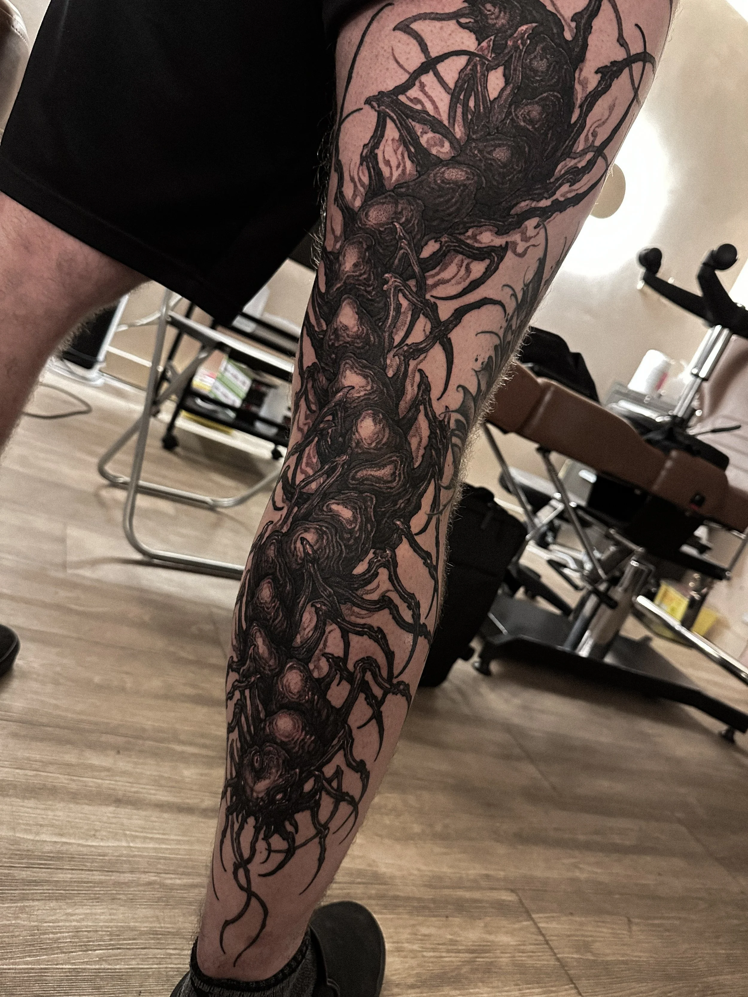 Leg sleeve Blackwork tattoo by Rokyeom at Hanok Studio