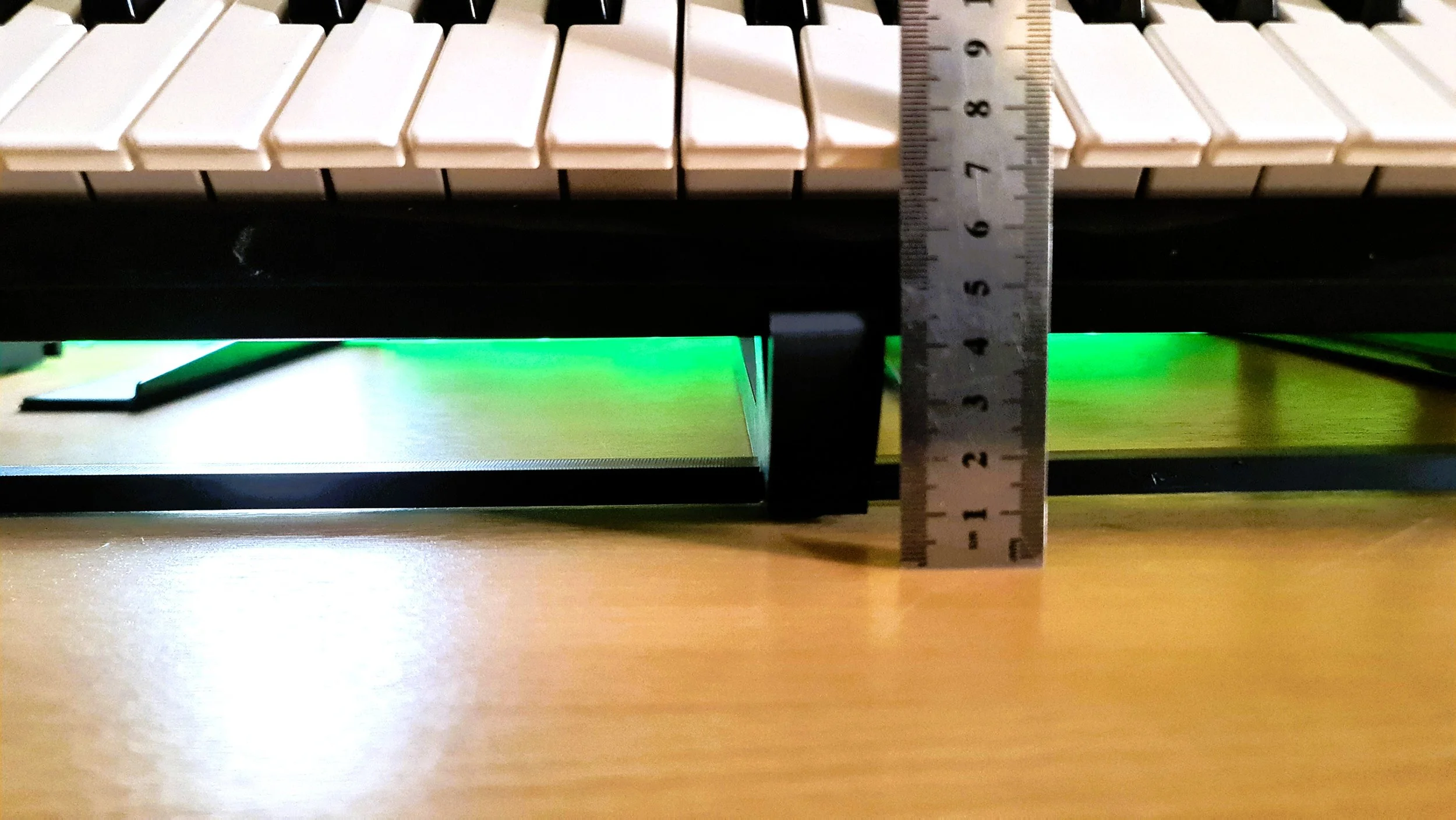 XL Workstation Synth Riser Stand  Roland Fantom PolyBrute Summit (3).jpg