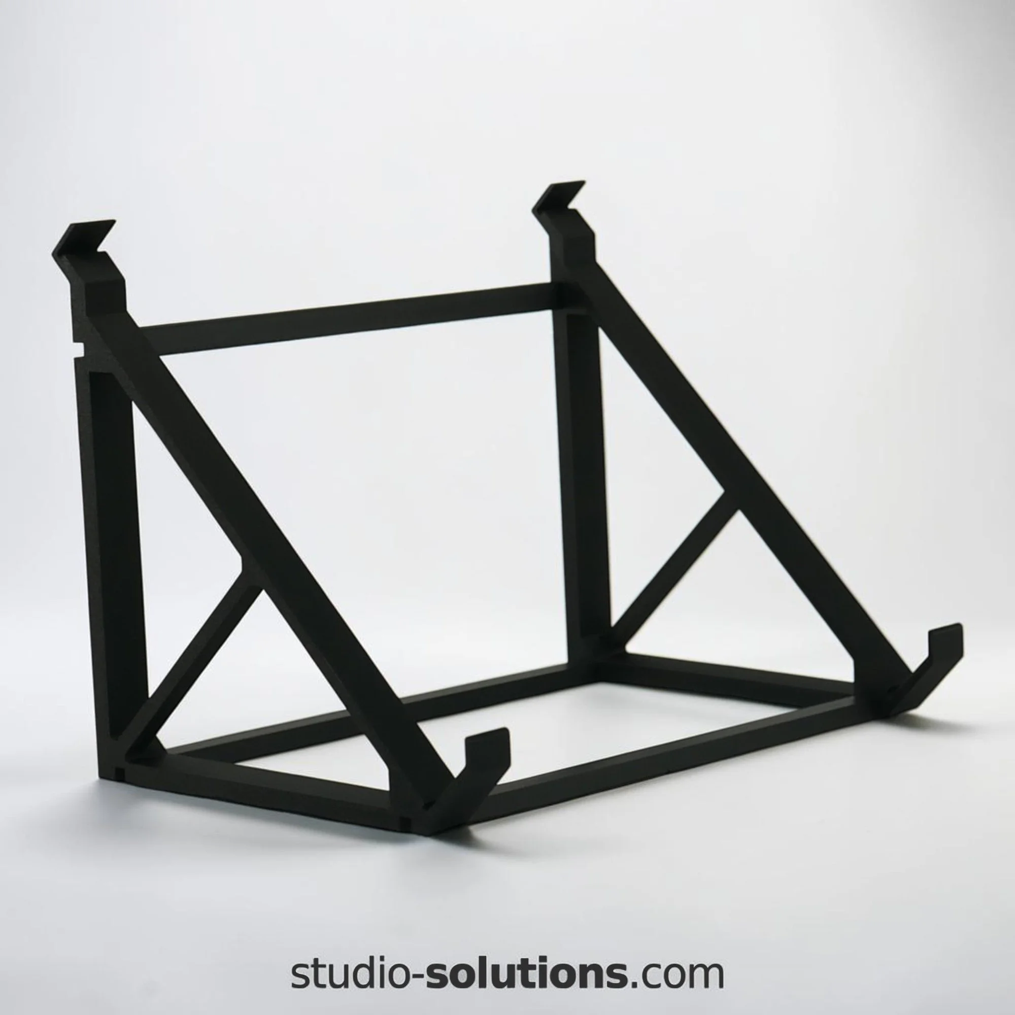 Space-Saving Angled Behringer RD-8 Stand.jpg