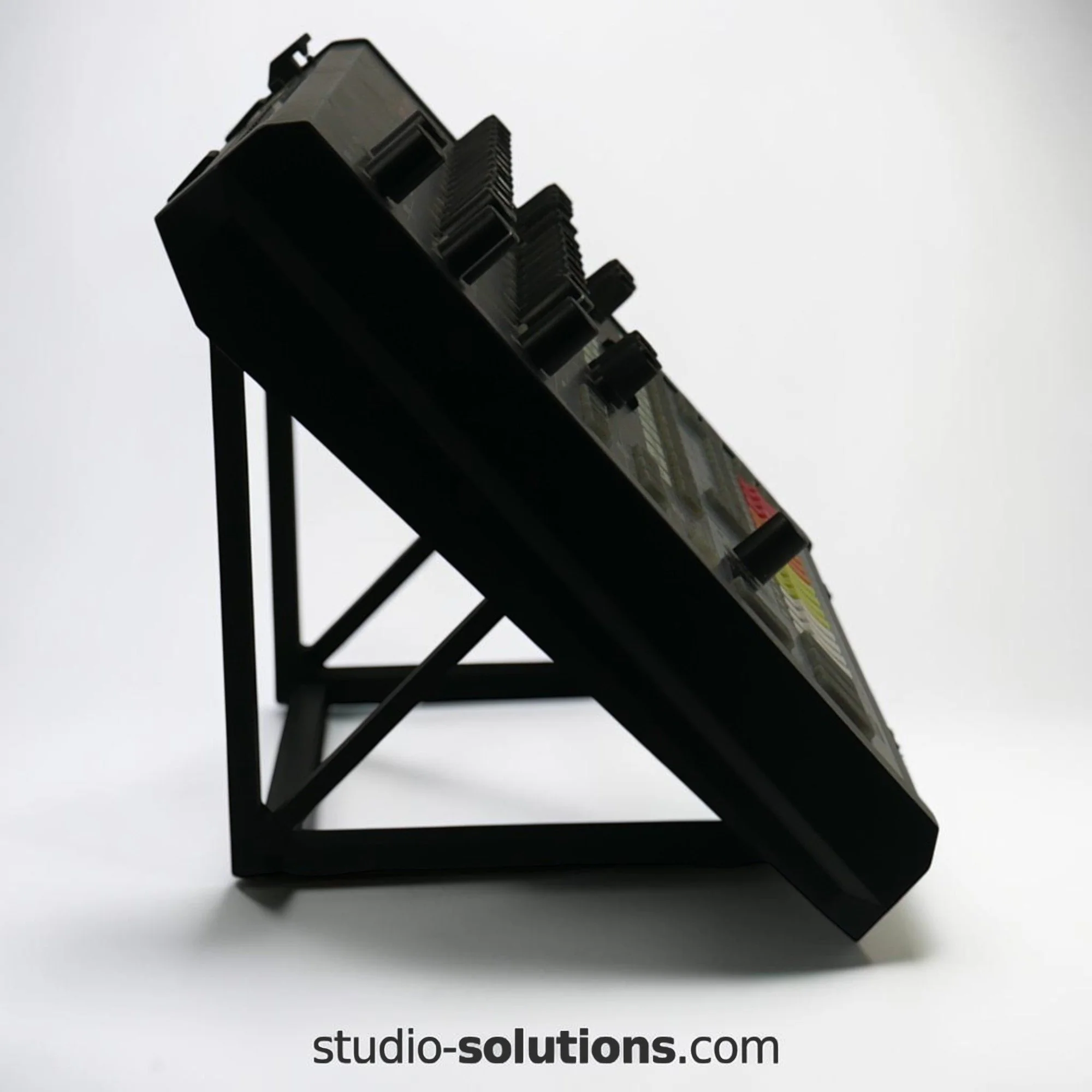 Behringer RD-8 Drum Machine Desktop Stand.jpg