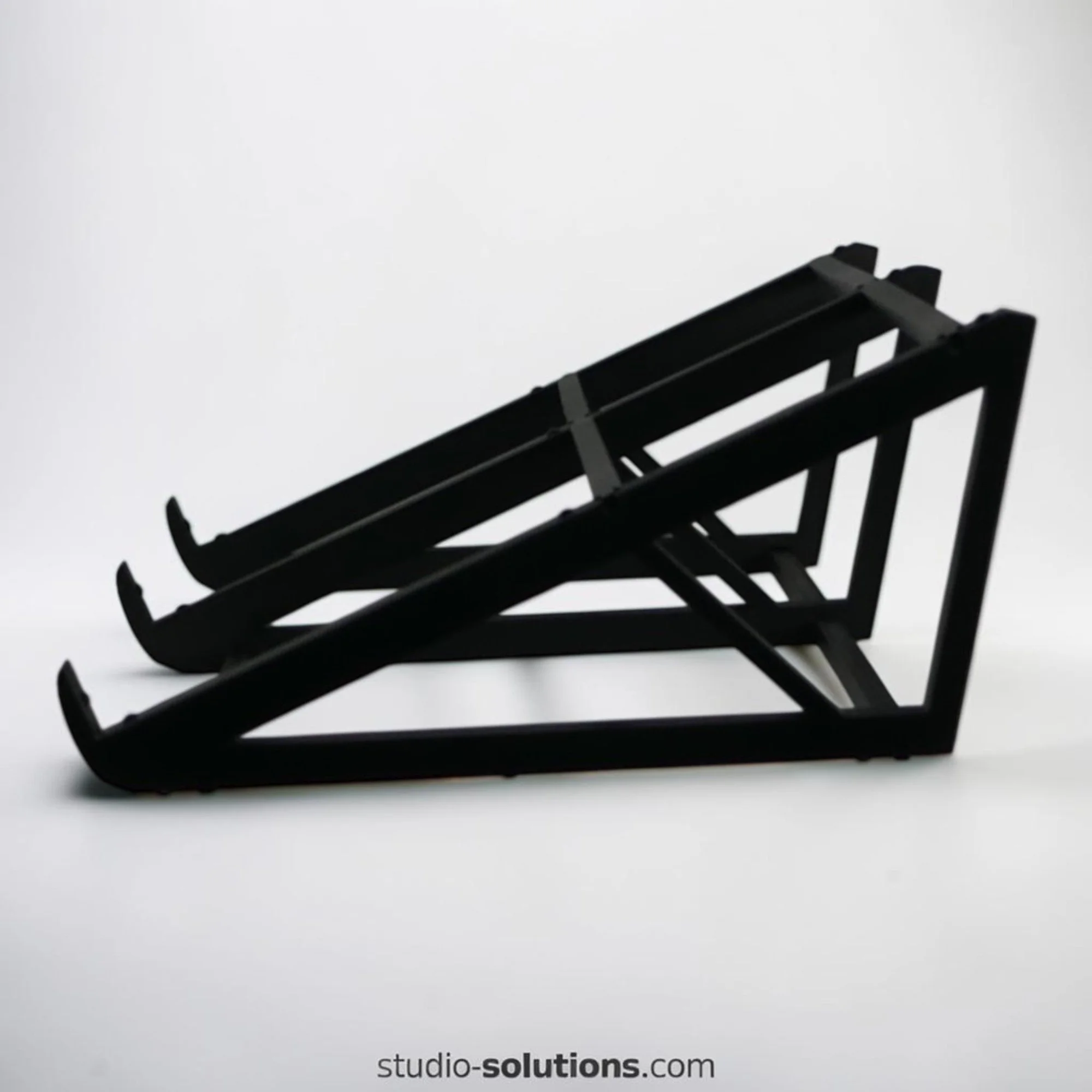 studio-solutions-extra-wide-xl-desktop-synth-keyboard-stand-empty-stand-front-view.jpg