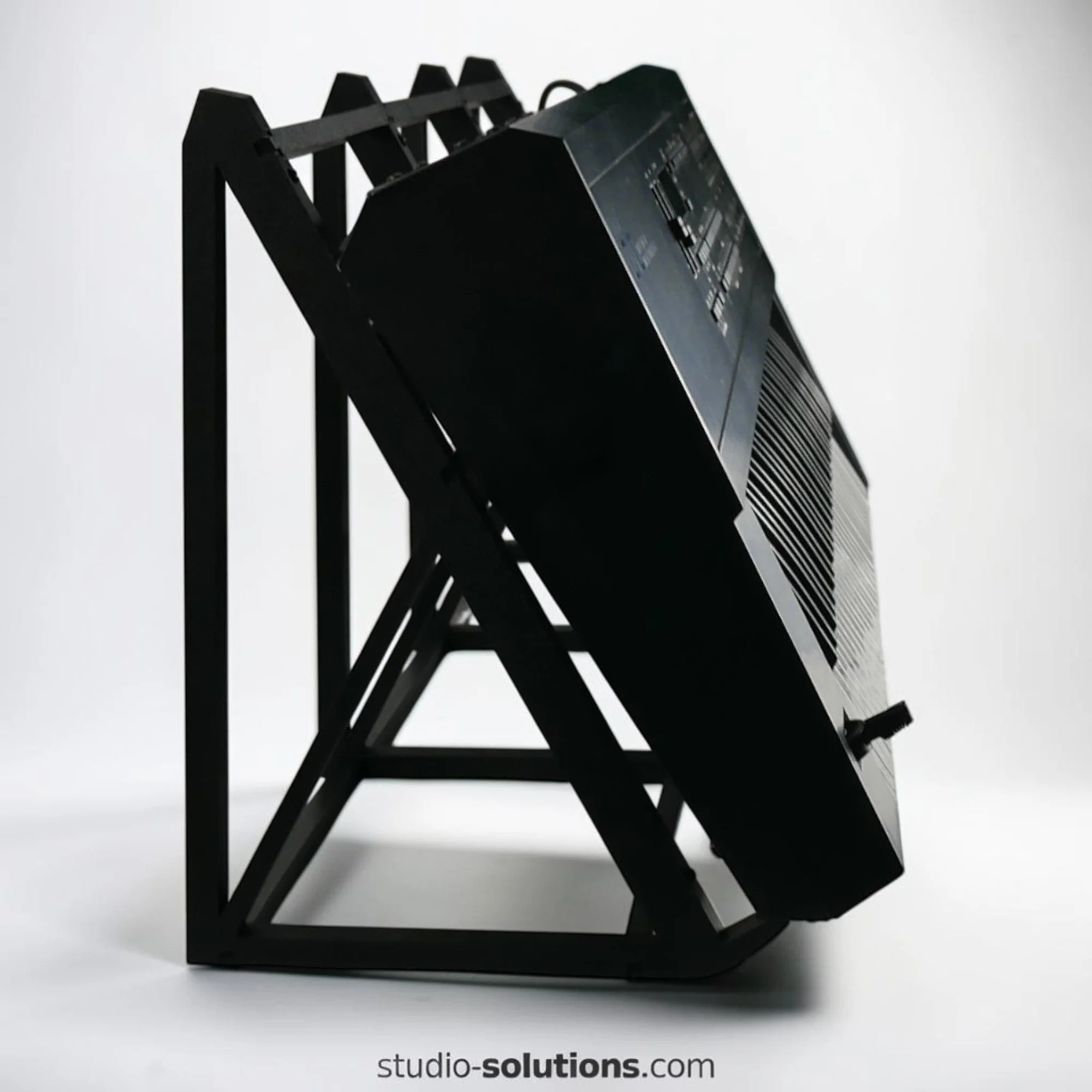 roland-d10-60-degree-studio-synth-stand-studio-solutions.jpg