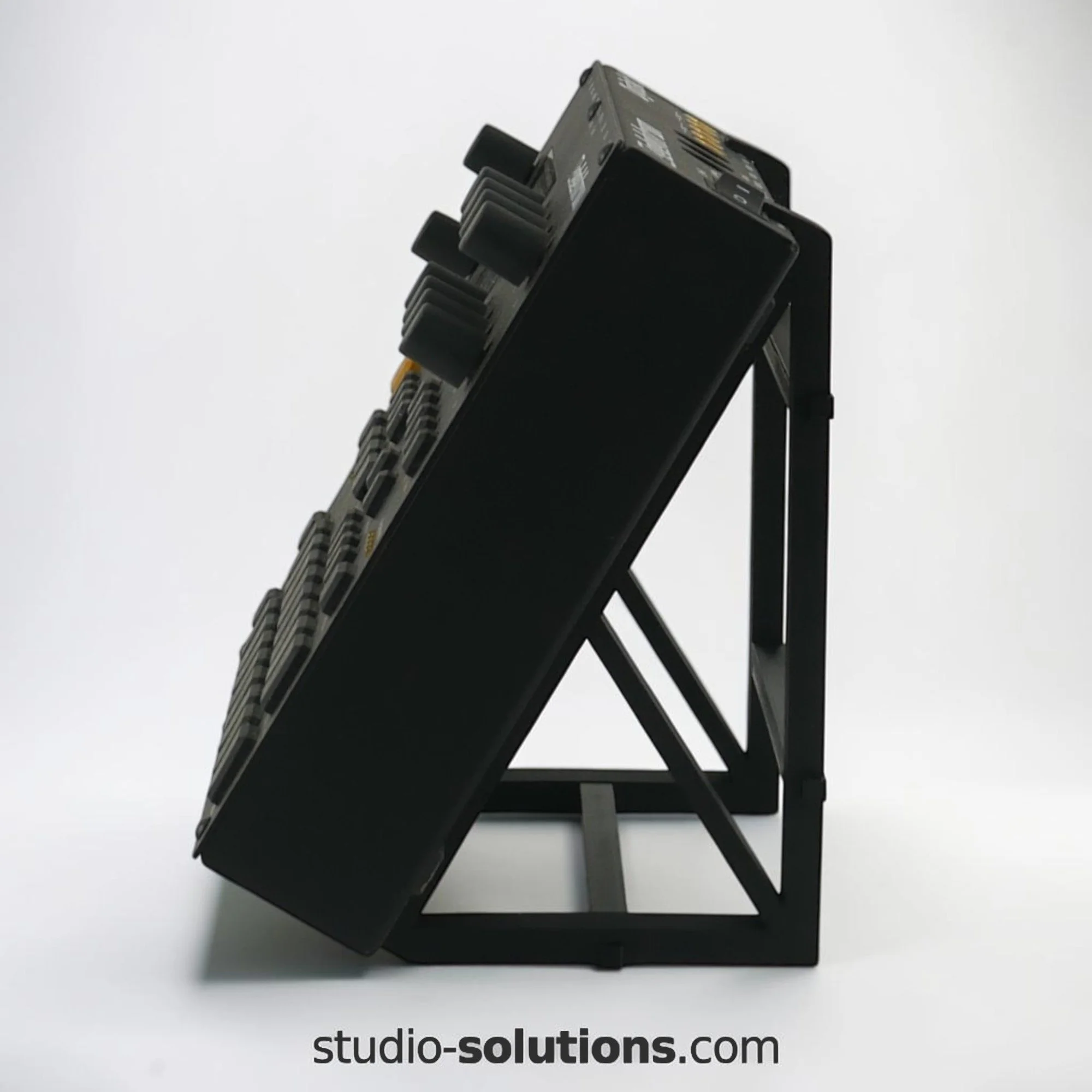 Dual-Position Desktop Riser for Elektron Digitakt.jpg