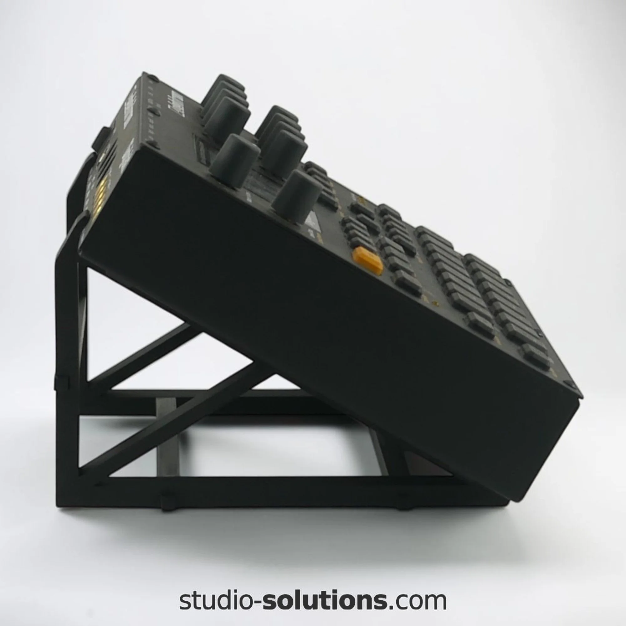Compact Desktop Stand for Elektron Digitakt MKI.jpg