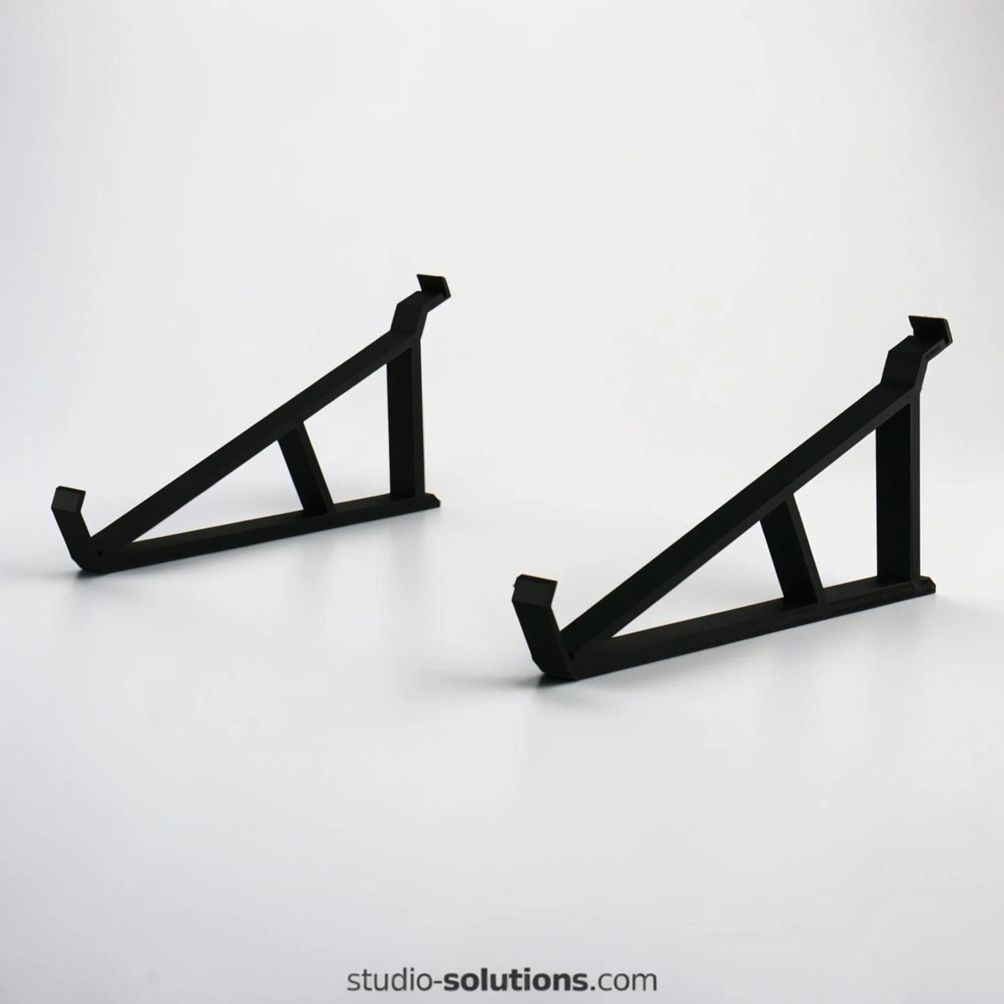 behringer-rd-9-22-degree-desktop-drum-machine-stand-studio-solutions-empty-stand-right-side-view.jpg