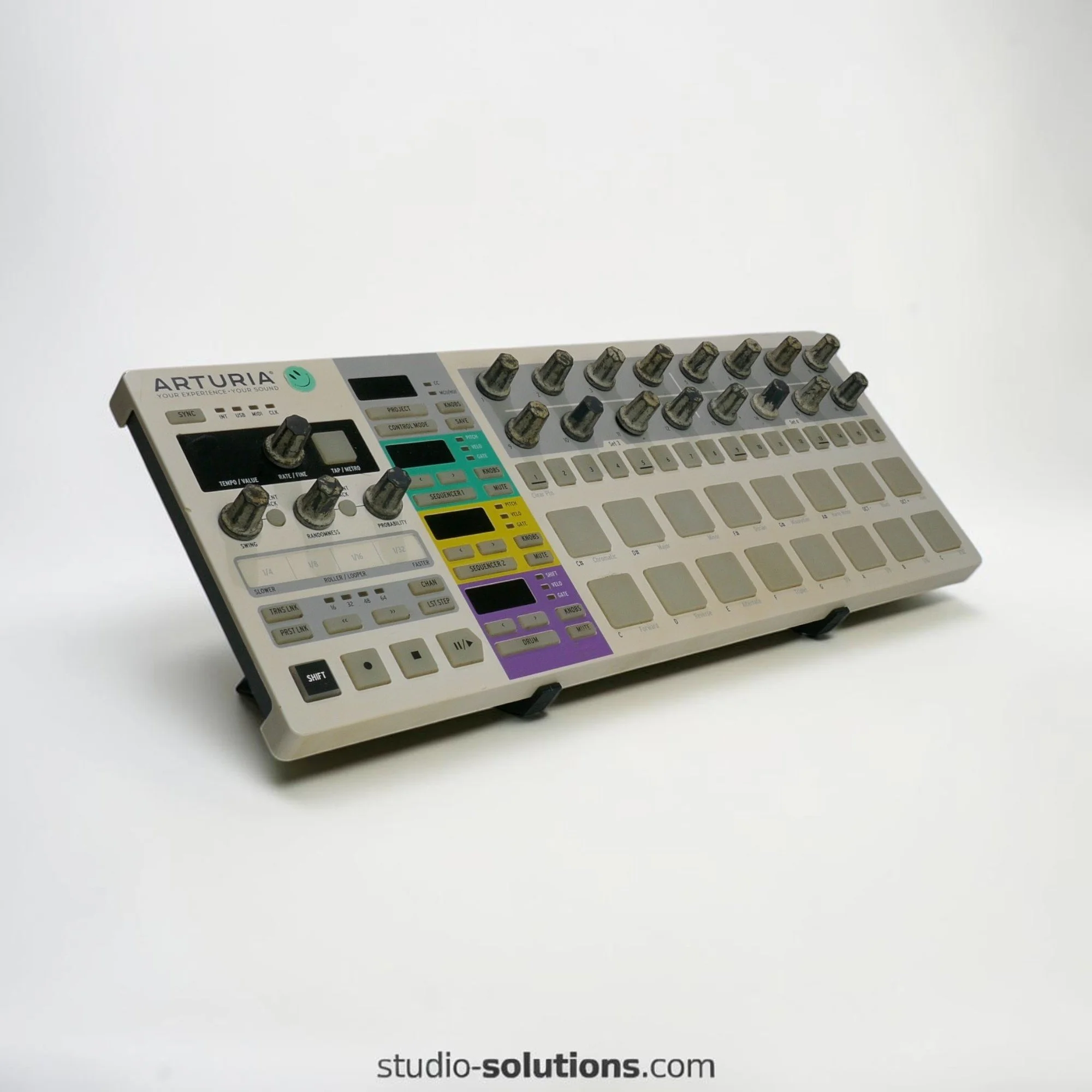 Arturia BeatStep Pro Stand 45° Desktop MIDI Sequencer DAW Controller (3).jpg