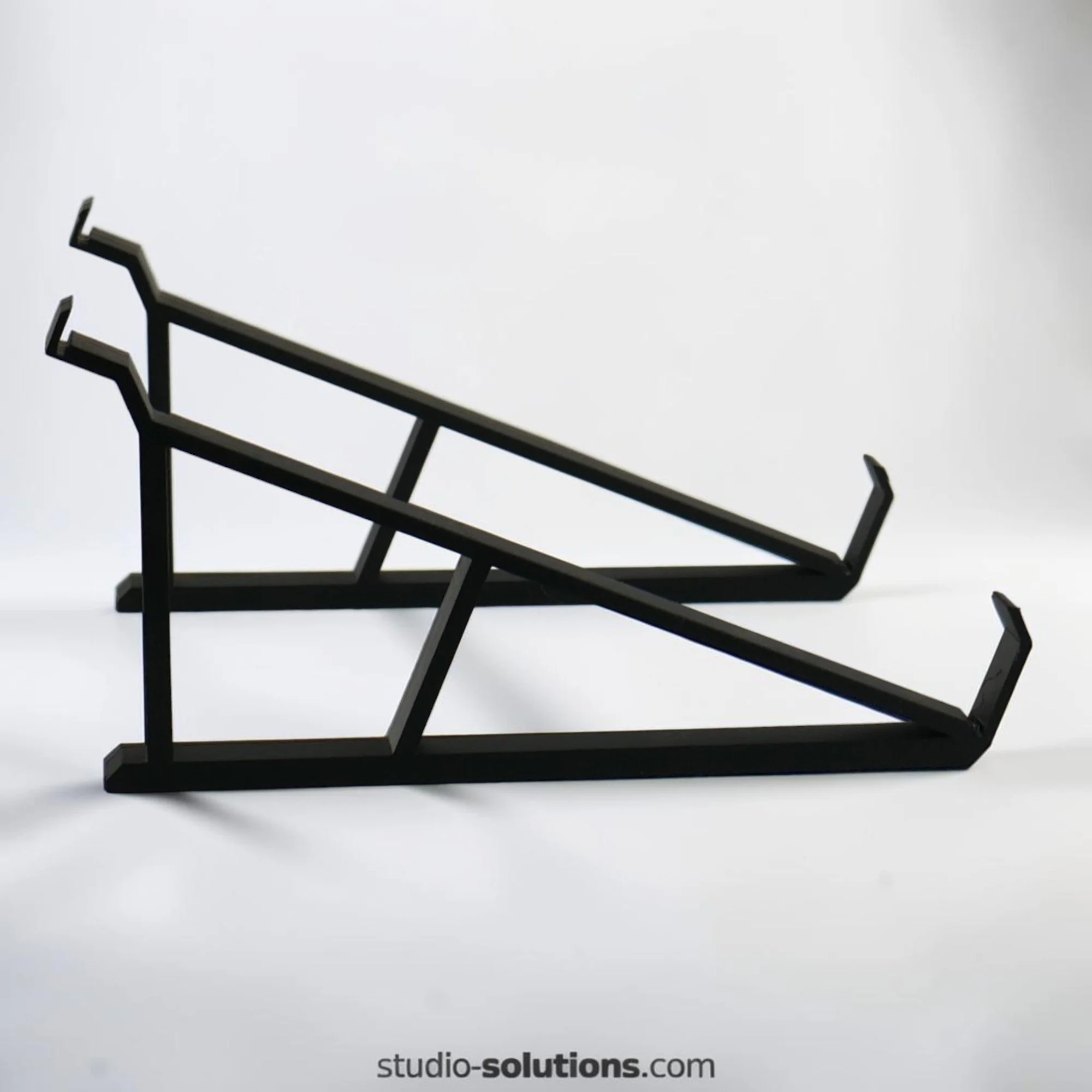 behringer-rd-9-22-degree-desktop-drum-machine-stand-studio-solutions-empty-stand-front-right-view.jpg